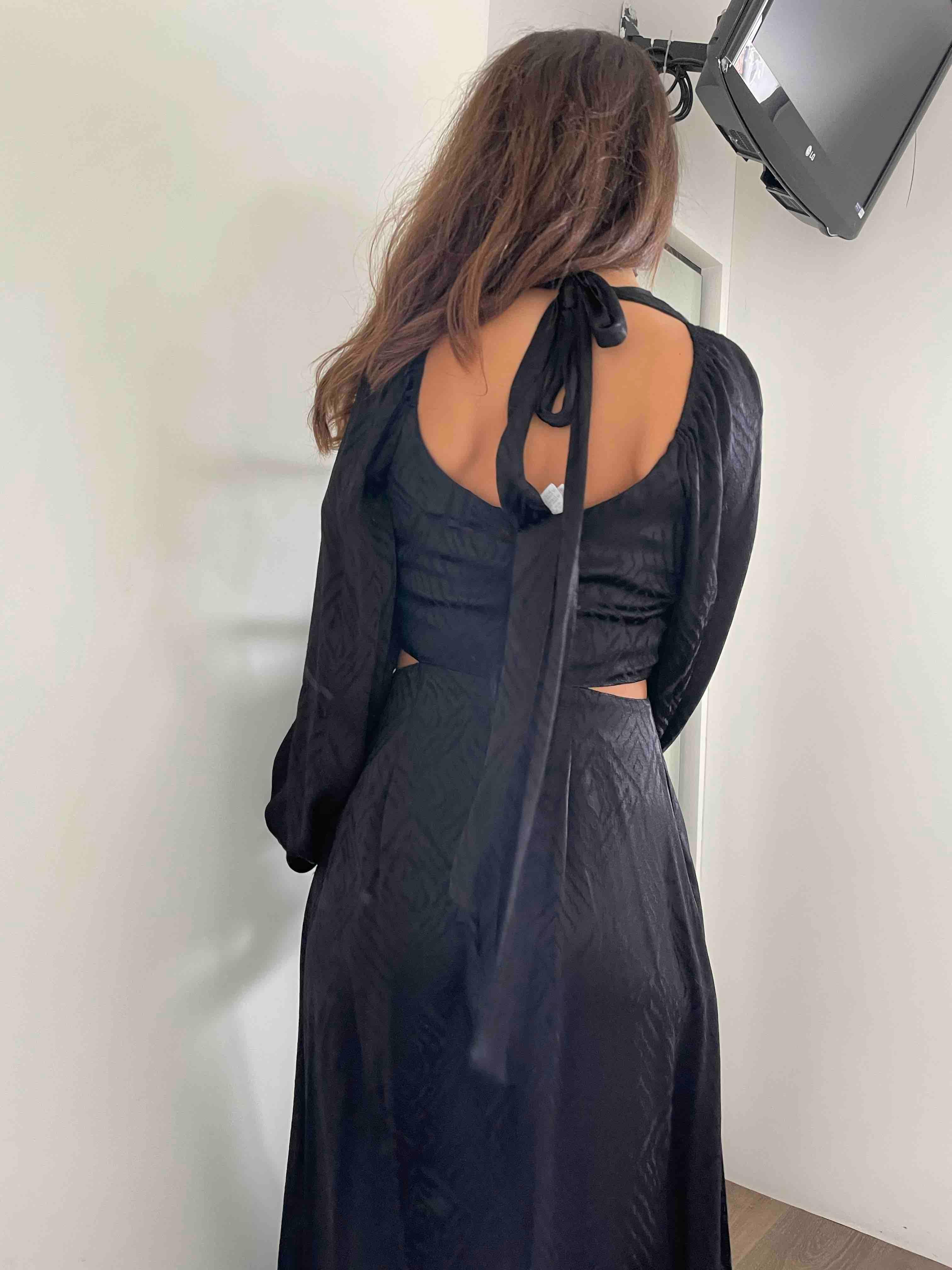Vestido negro etnico manga larga. Anthropologie — foto 2 de 4