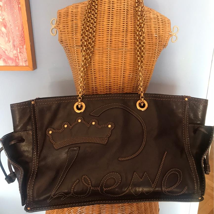 bolso piel Loewe con cadenas doradas — foto 1 de 3