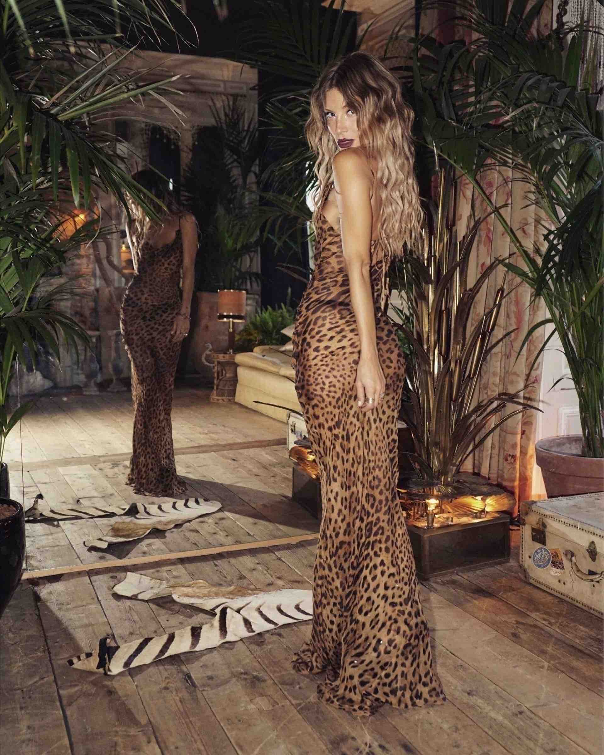 VESTIDO RAT & BOA — foto 3 de 5