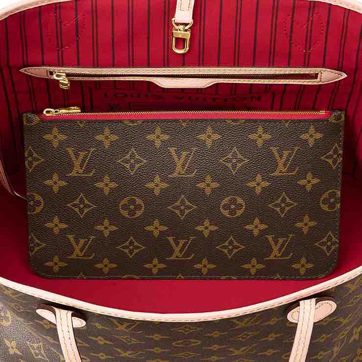 Bolso de mano (“pouch”) de Louis Vuitton — foto 2 de 2