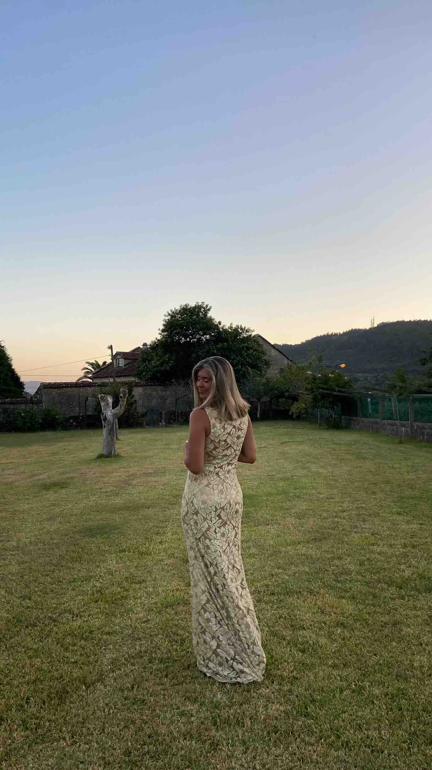 Vestido de invitada/fiesta Tintoretto — foto 2 de 2