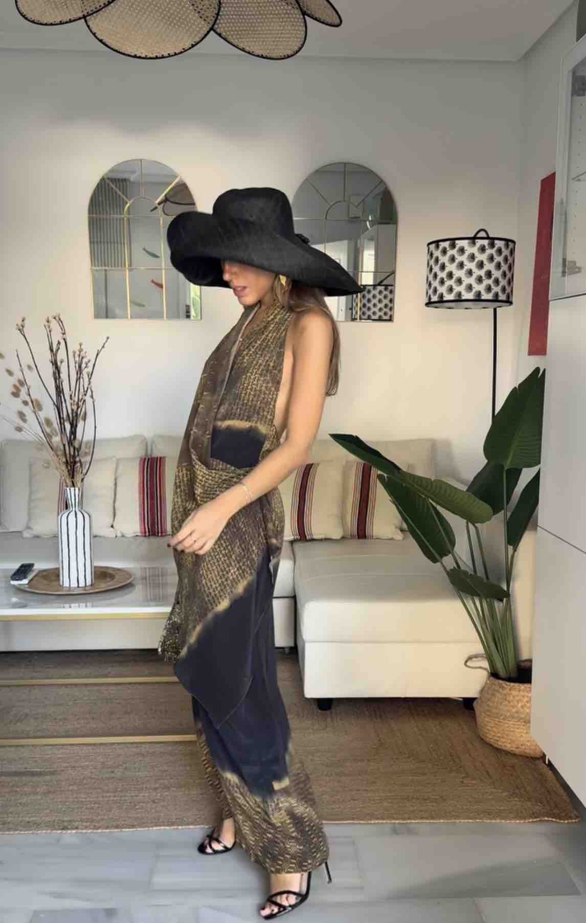 Vestido invitada Massimo Dutti — foto 1 de 2