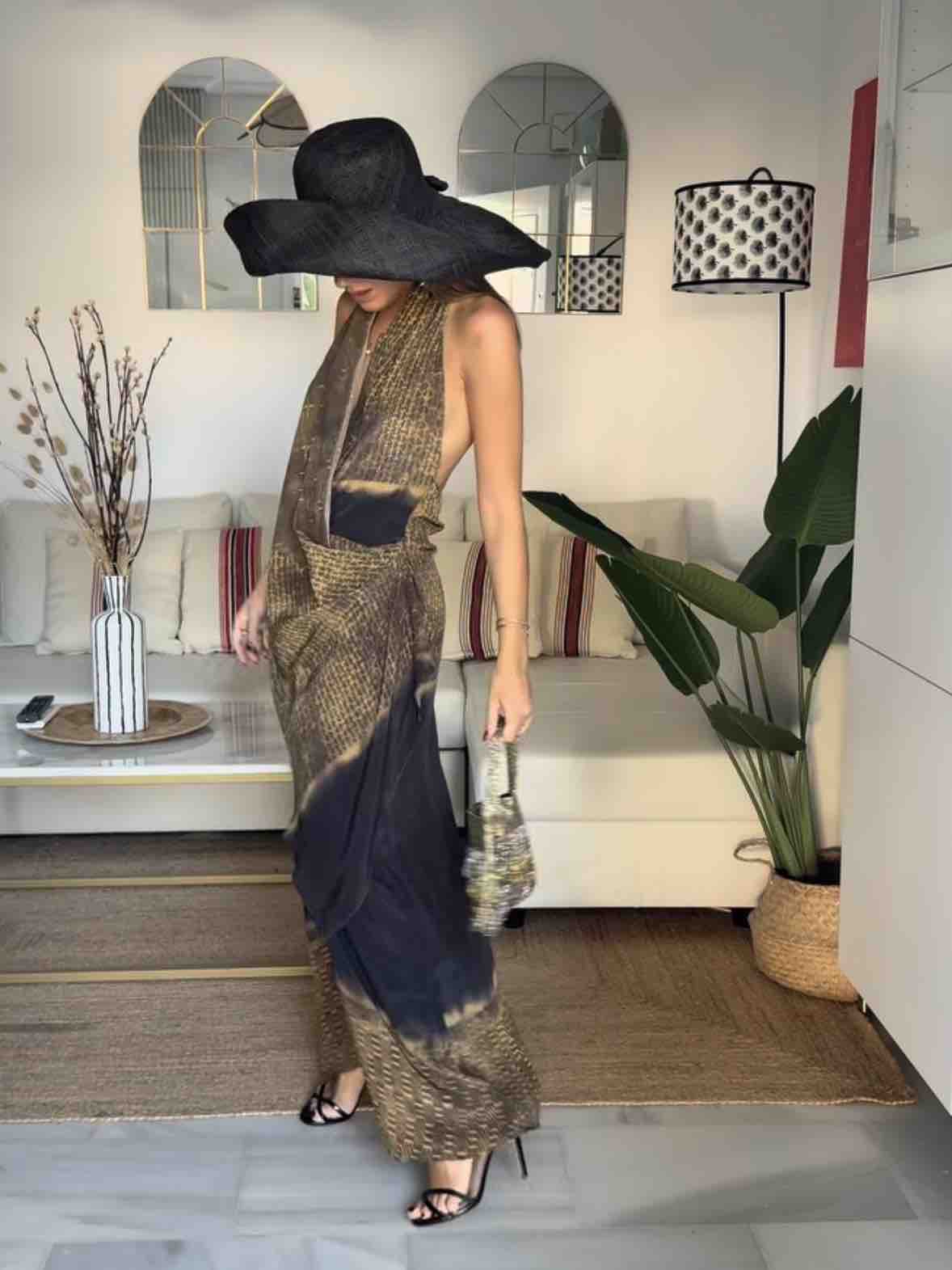 Vestido invitada Massimo Dutti — foto 2 de 2