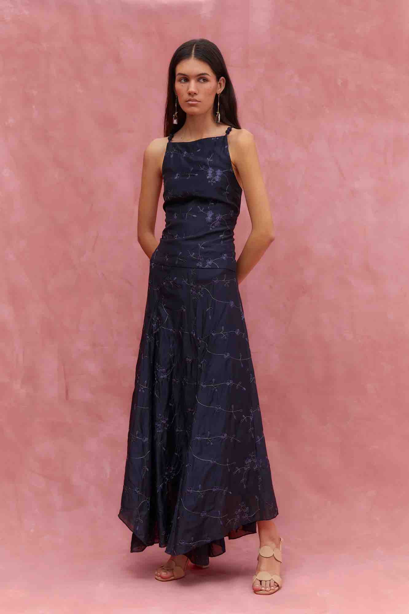 Conjunto de Baymo para invitada — foto 4 de 6
