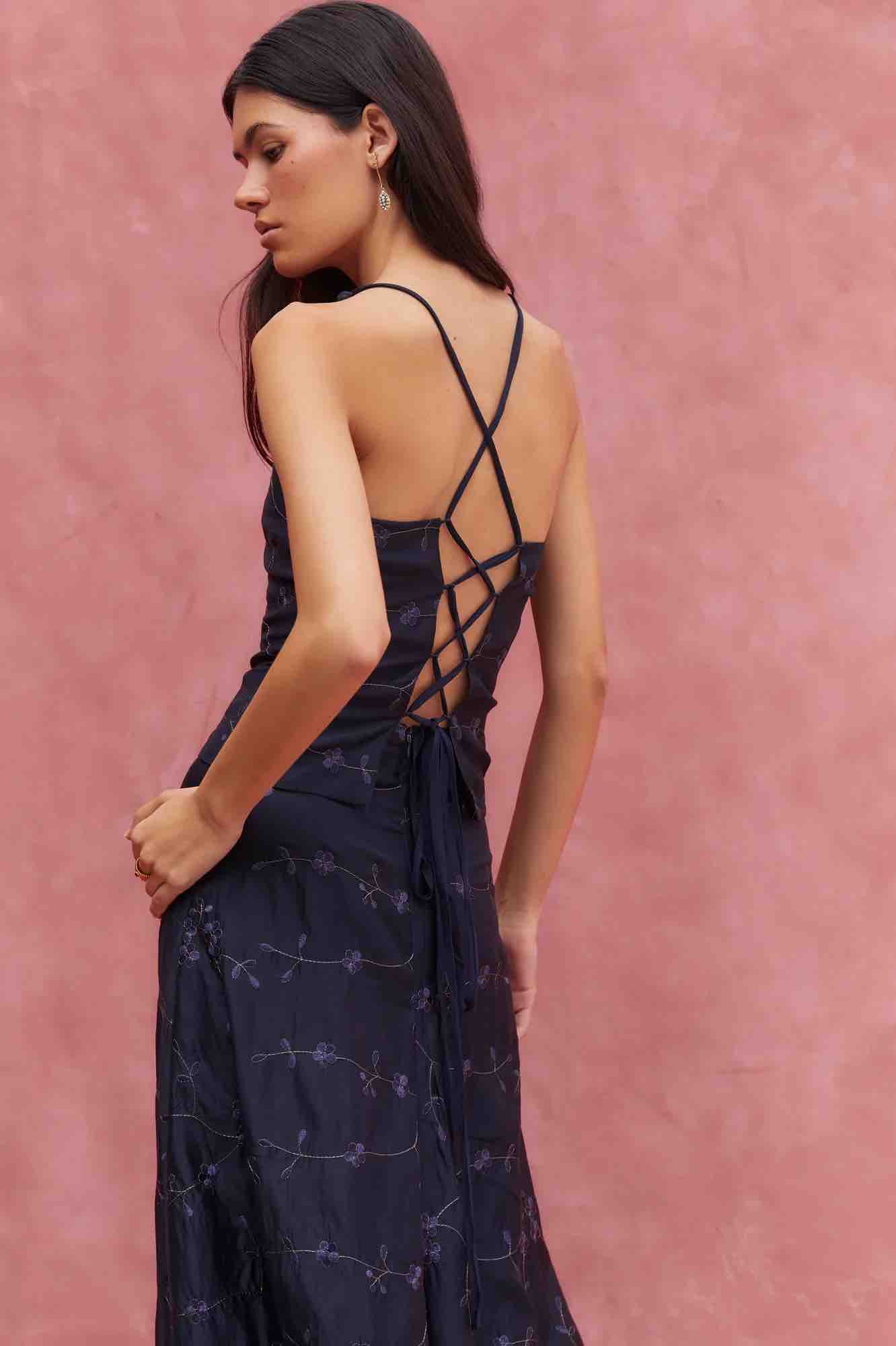 Conjunto de Baymo para invitada — foto 6 de 6
