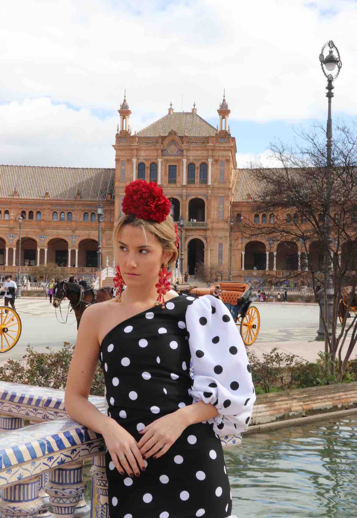 Vestido luna Alba Carmona — foto 3 de 3
