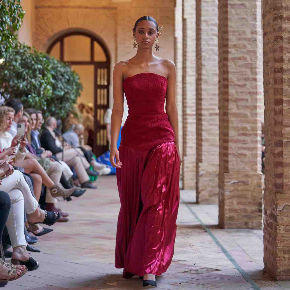 Vestido en dos encajes Alba Carmona