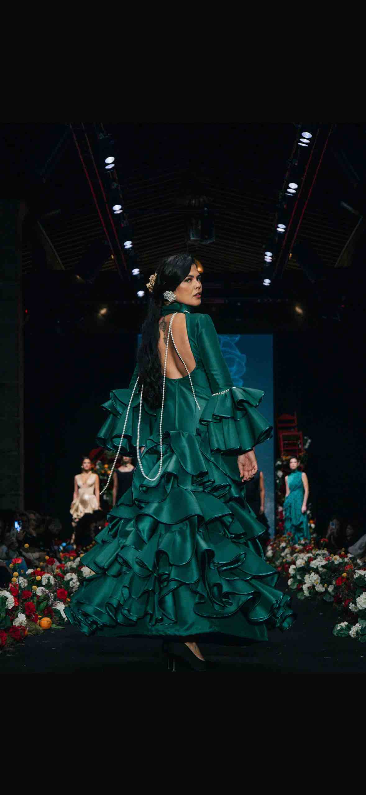 Traje de flamenca Alba Carmona