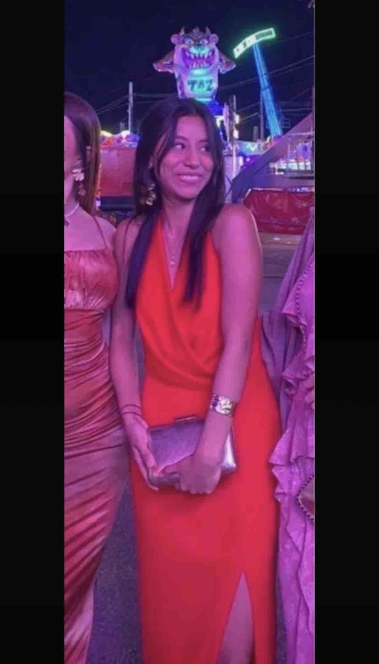 Vestido rojo The Are — foto 1 de 2