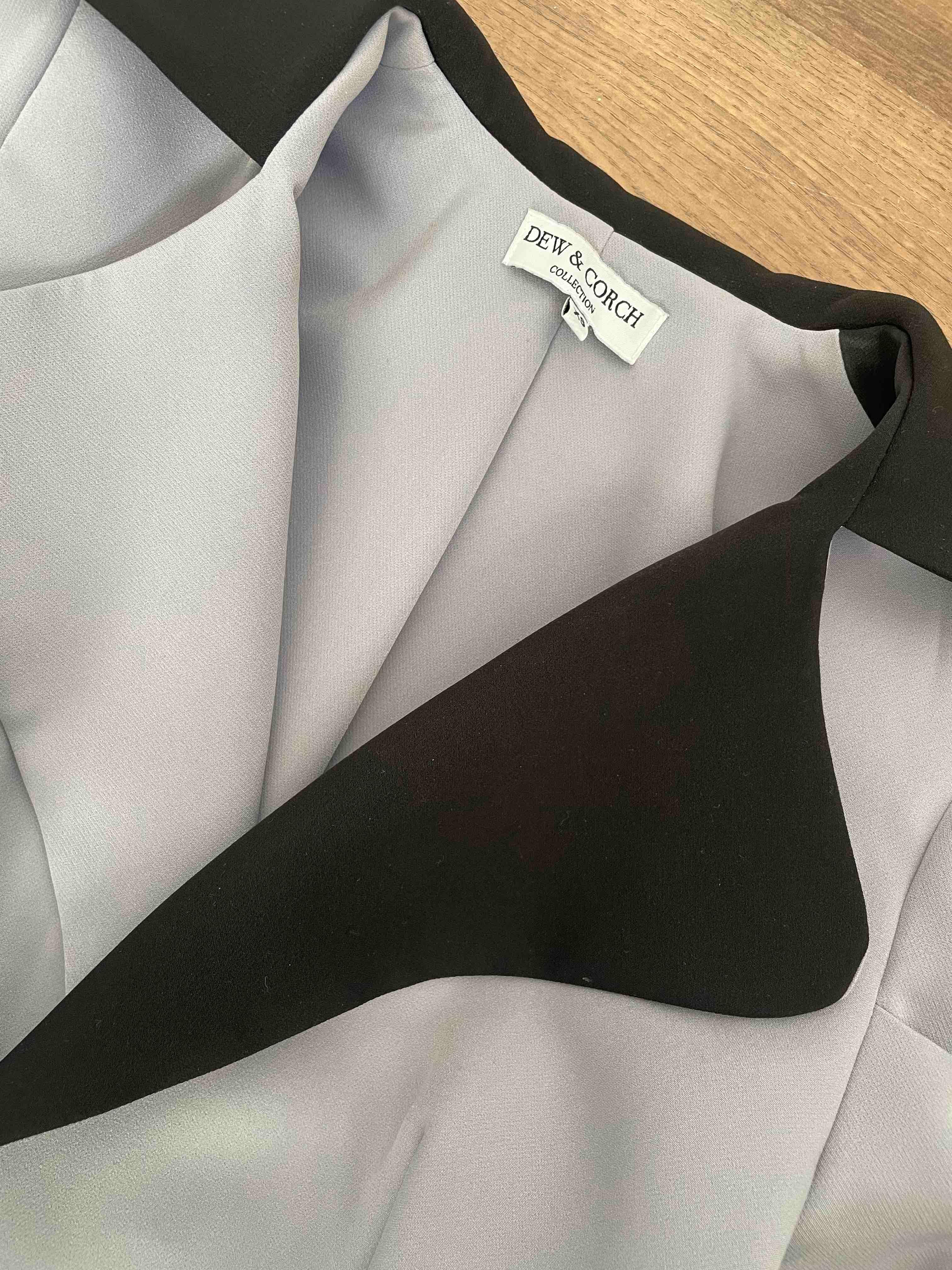 Traje chaqueta Dew&Corch Dew & Corch — foto 4 de 6