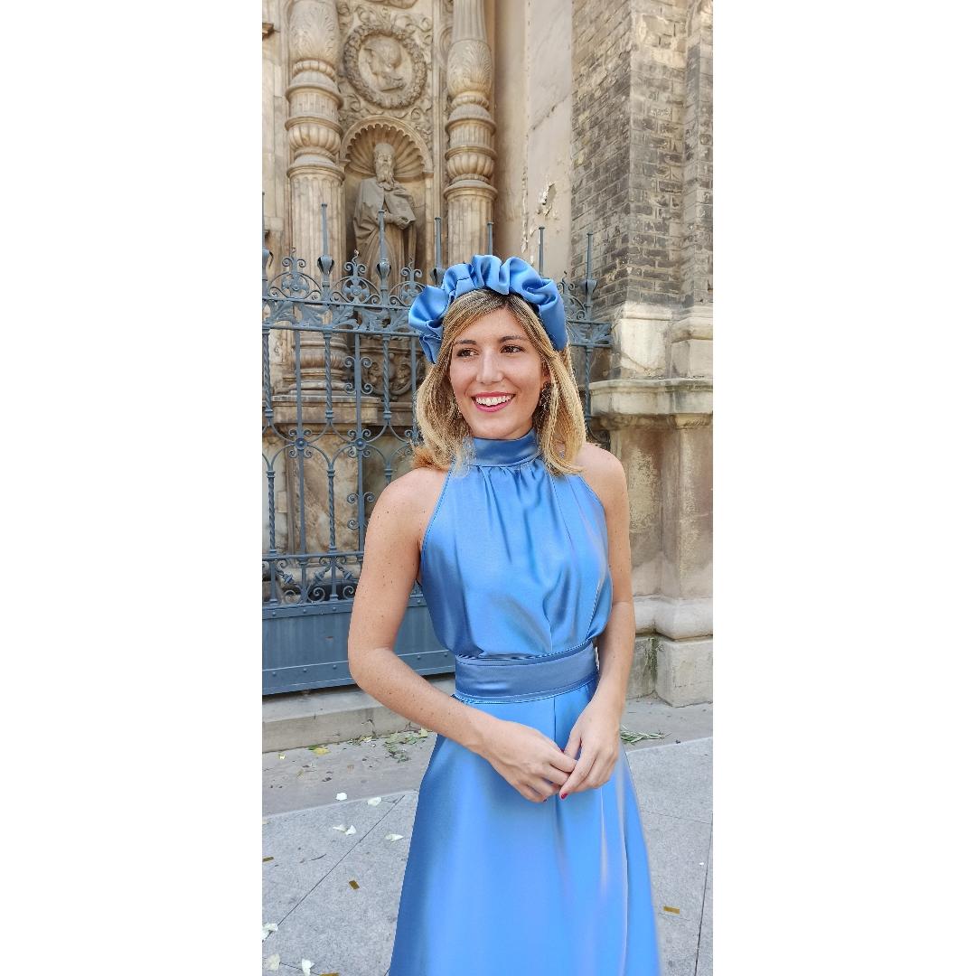 vestido invitada azul claro. Cuello Halter — foto 1 de 2