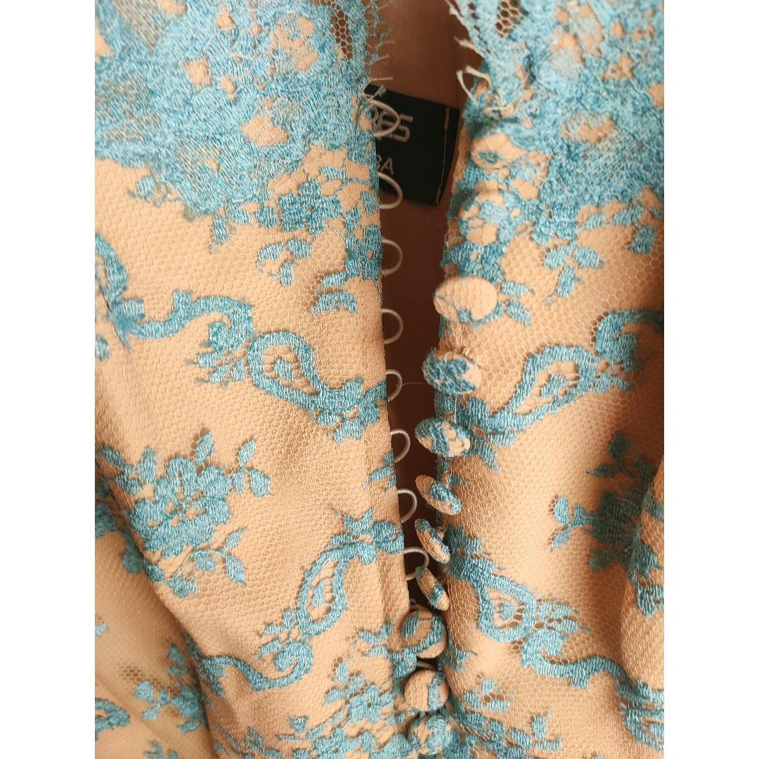 Vestido Ana Torres beige-turquesa T-44 — foto 5 de 5