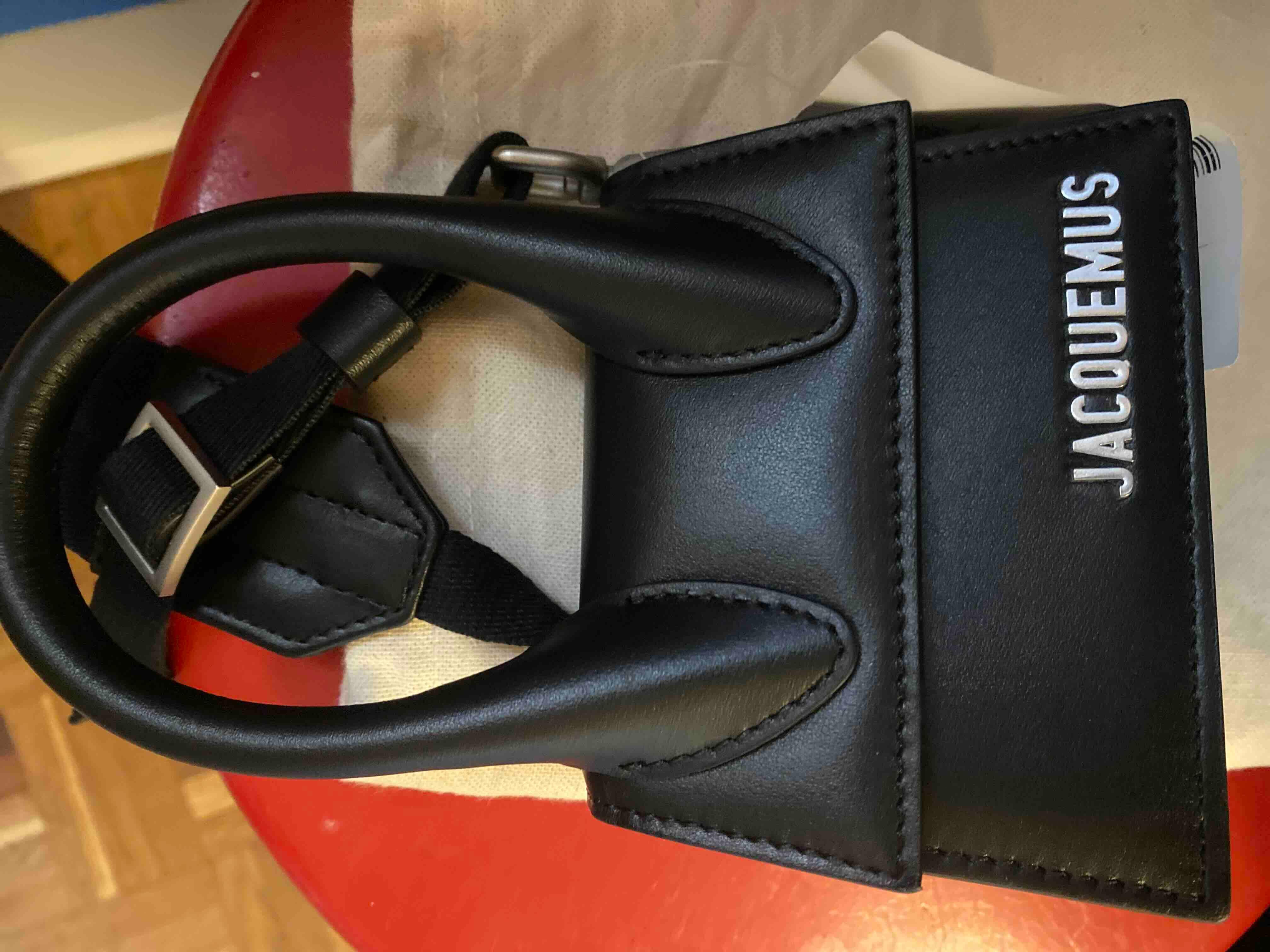 Bolso chiquito de Jacquemus — foto 4 de 6