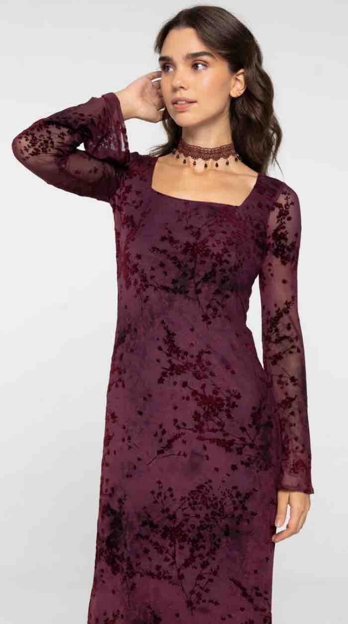 Vestido midi de terciopelo burdeos estampado floral The Are — foto 5 de 5