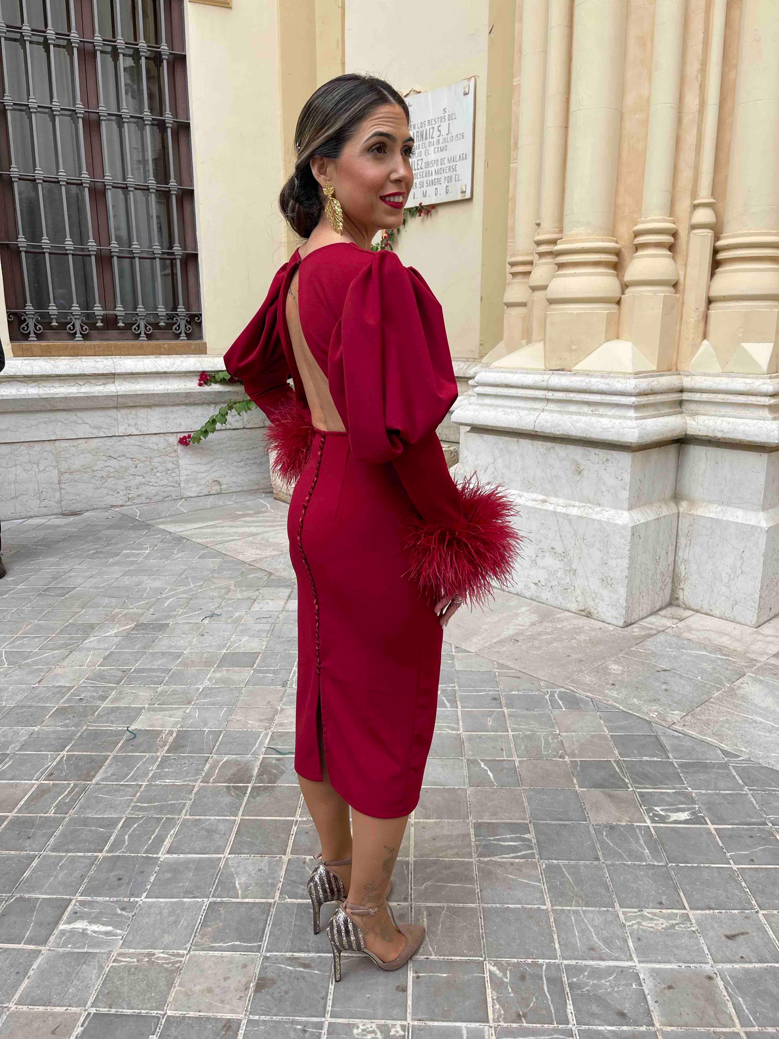 Vestido bourdeos hecho en atelier Atelier particular — foto 3 de 6