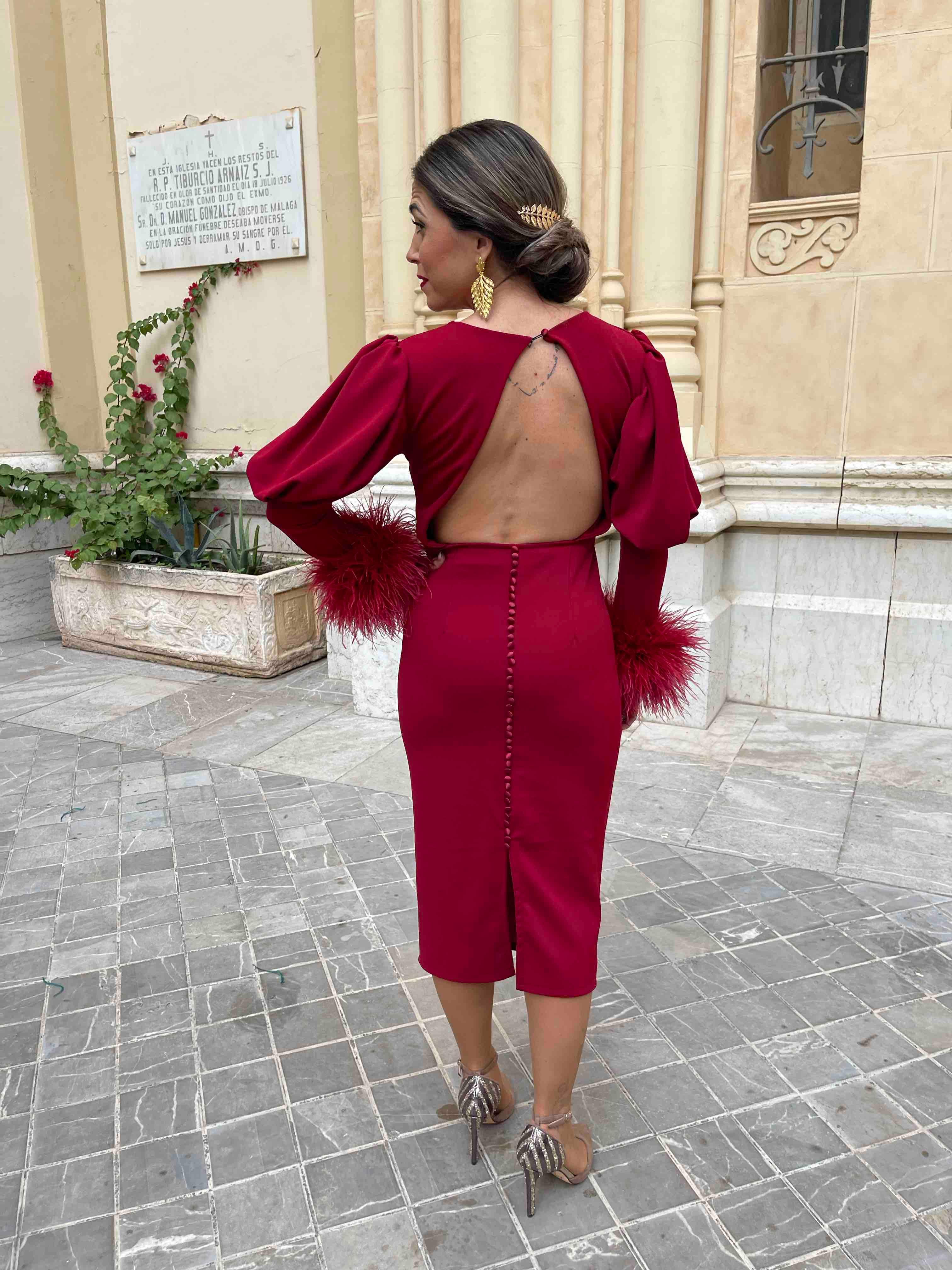 Vestido bourdeos hecho en atelier Atelier particular — foto 4 de 6