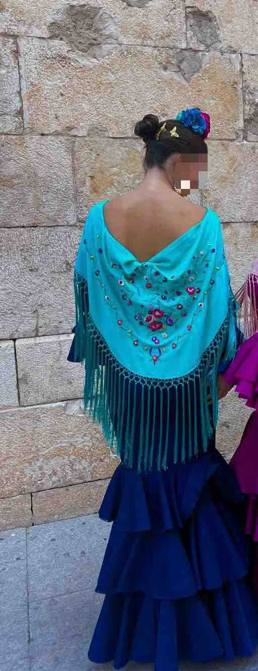 Vestido de gitana azul Micaela Villa — foto 2 de 4