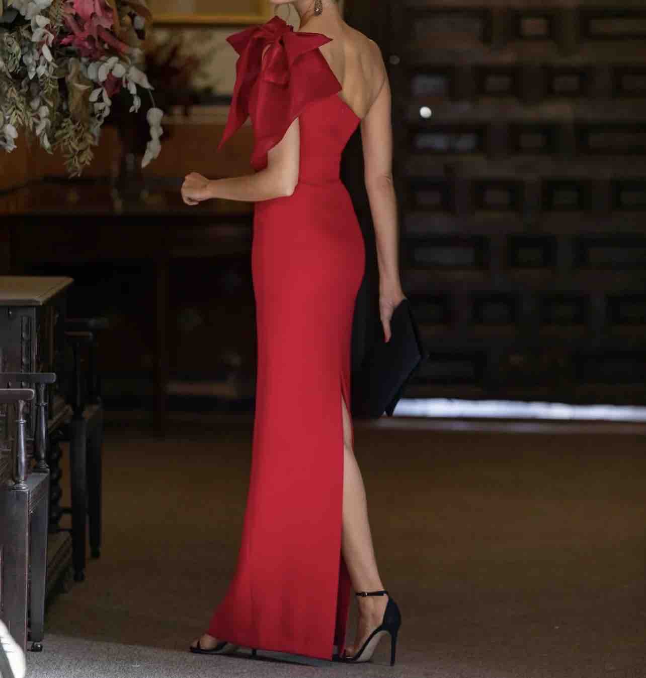 Vestido invitada miphai — foto 2 de 4