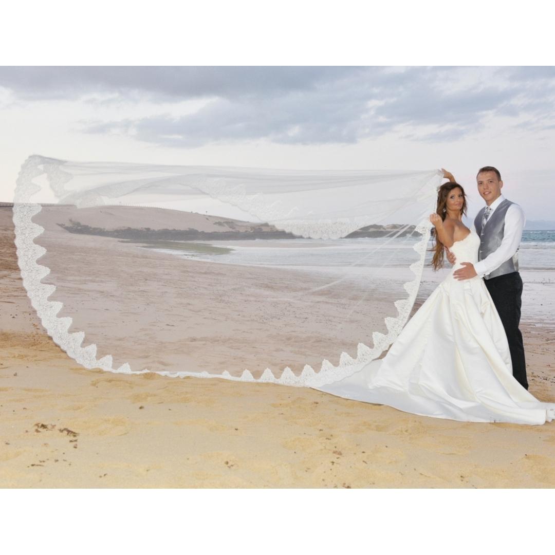 Impresionante vestido de novia Pronovias — foto 3 de 6