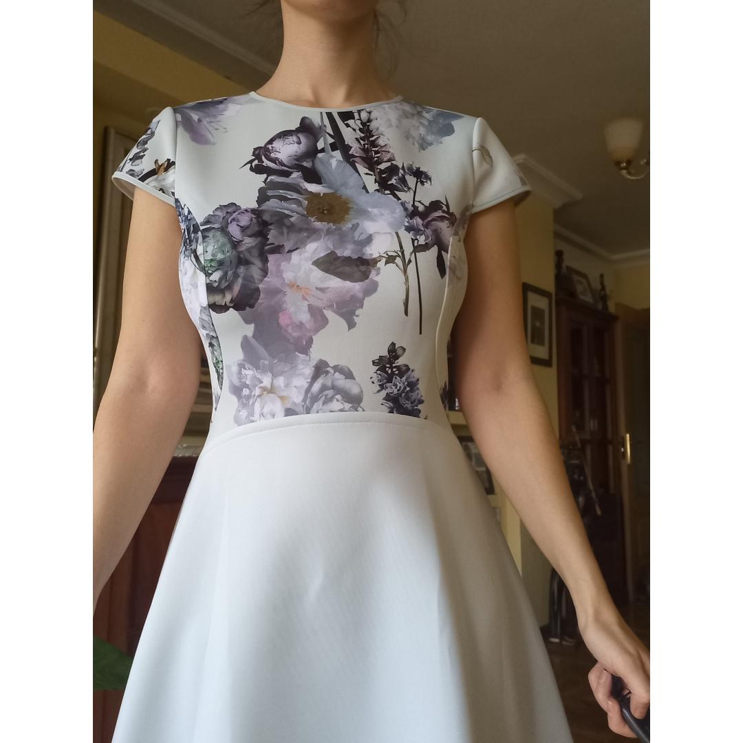 Vestido de invitada Ted Baker — foto 4 de 5