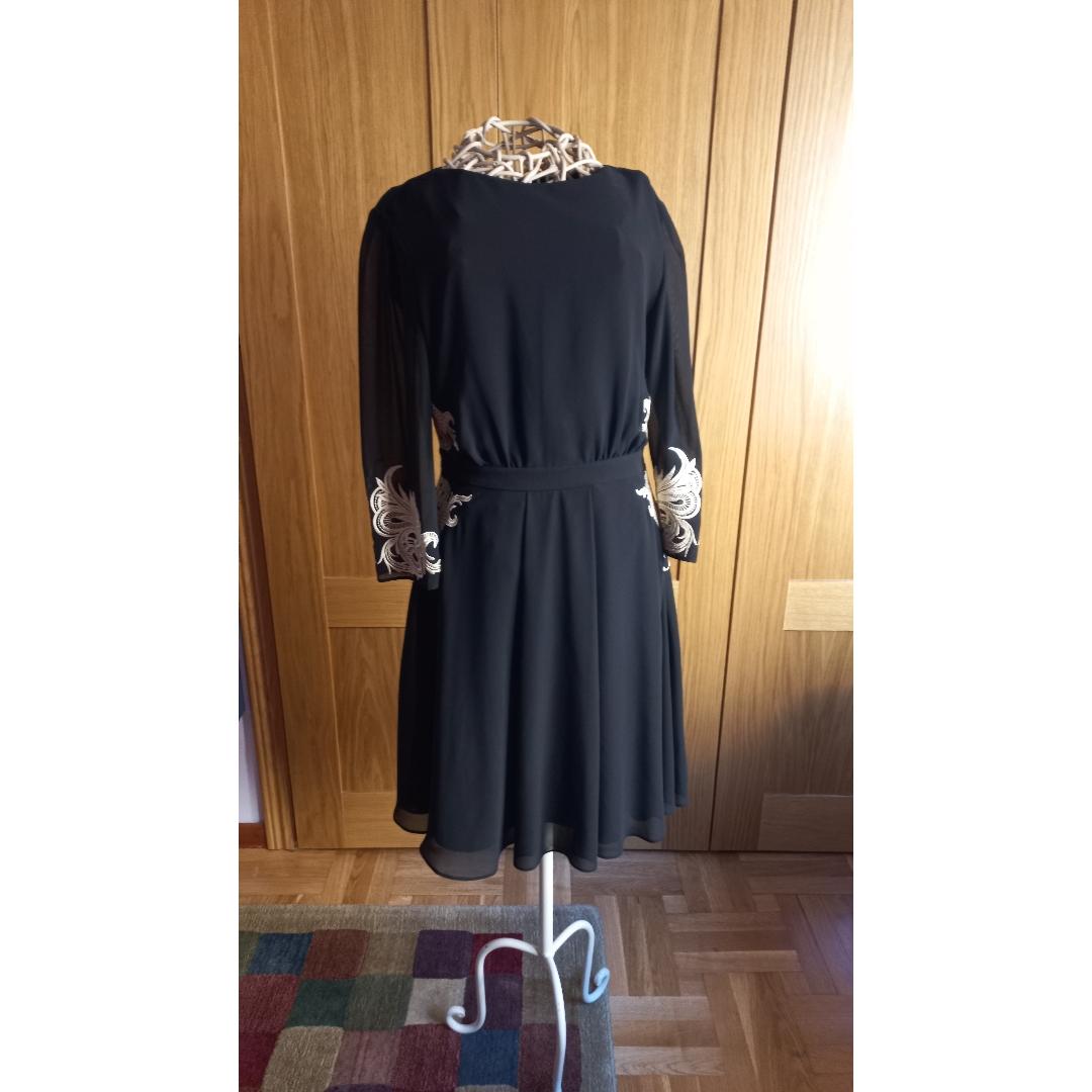 Vestido de invitada Ted Baker — foto 1 de 5