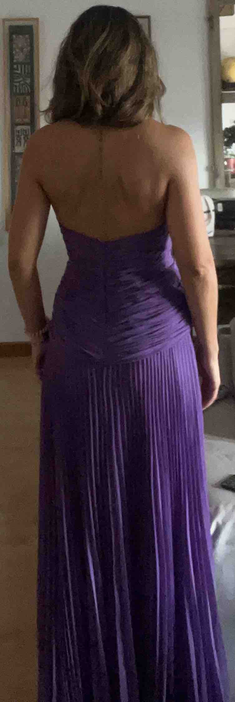 Vestido noche largo morado Matilde Cano — foto 6 de 6