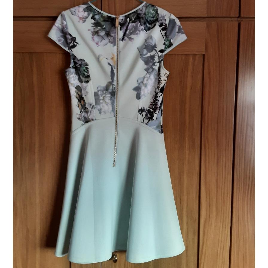 Vestido Ted Baker — foto 2 de 5