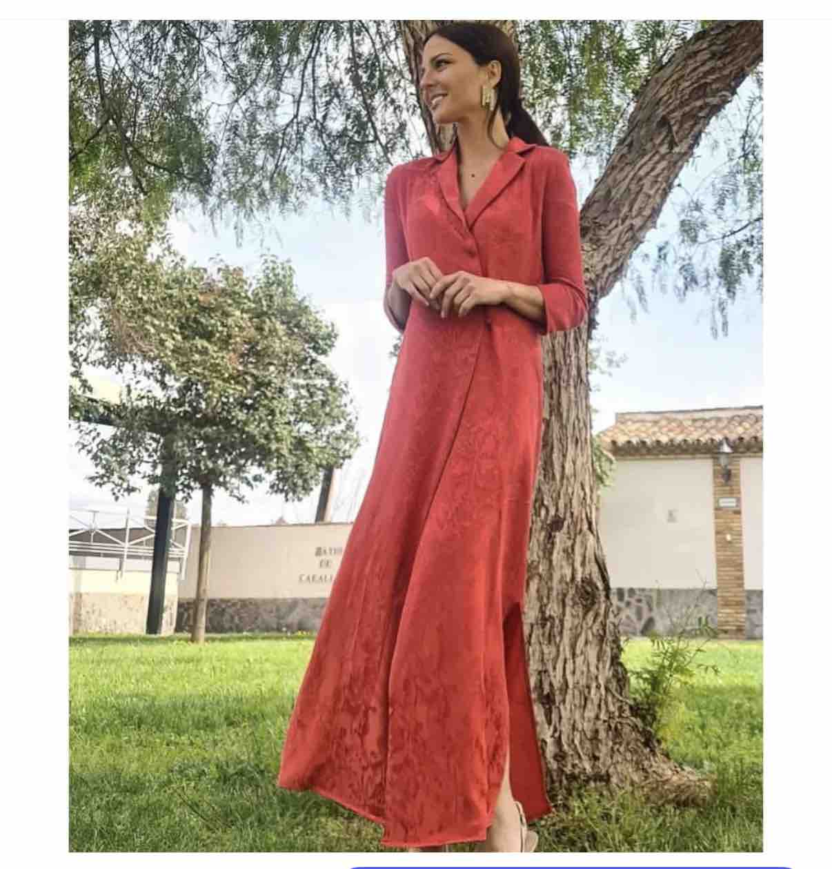 Vestido recto suelto Mattui Collection — foto 2 de 3