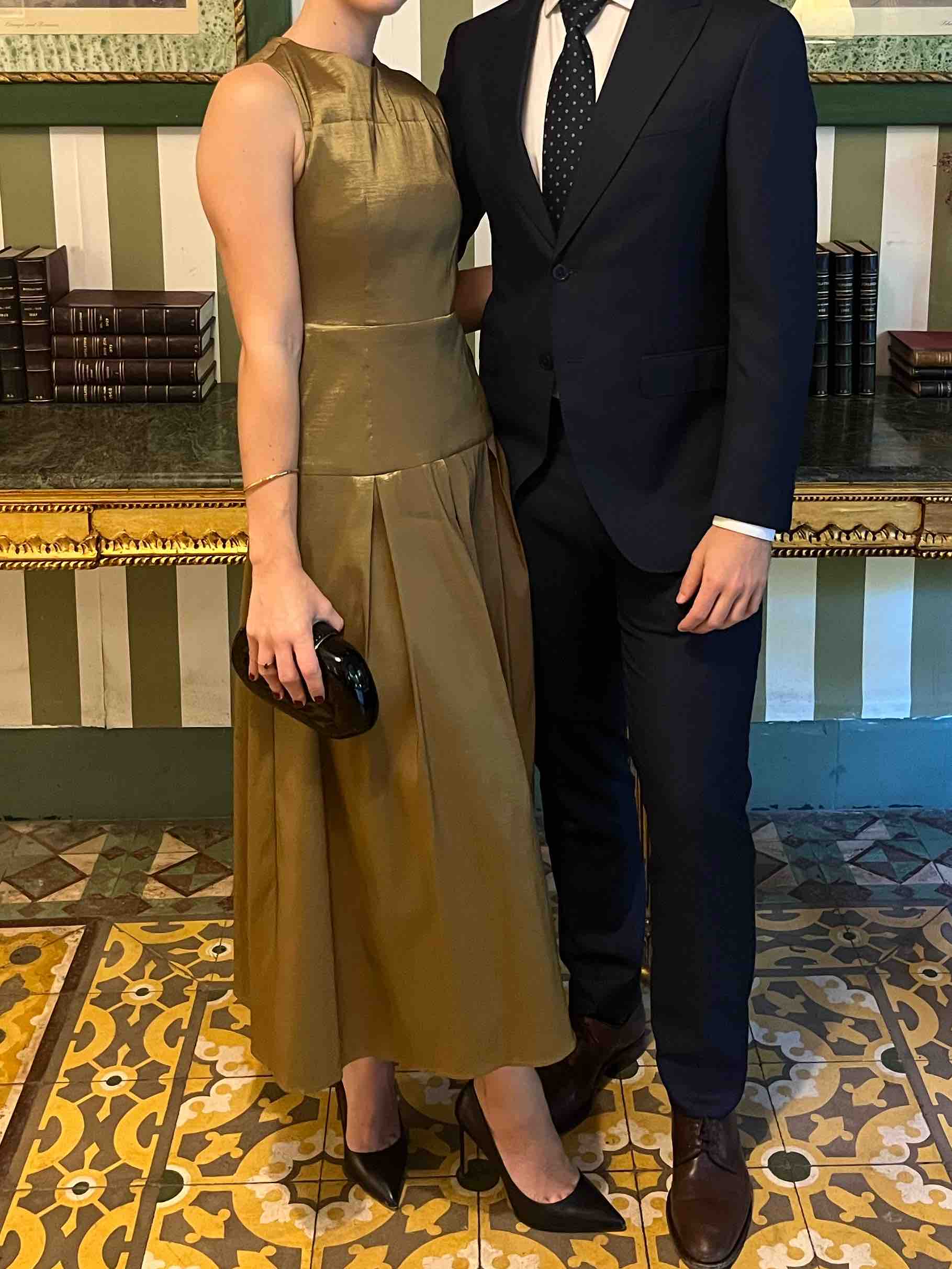 Vestido de invitada de Bimani — foto 3 de 6