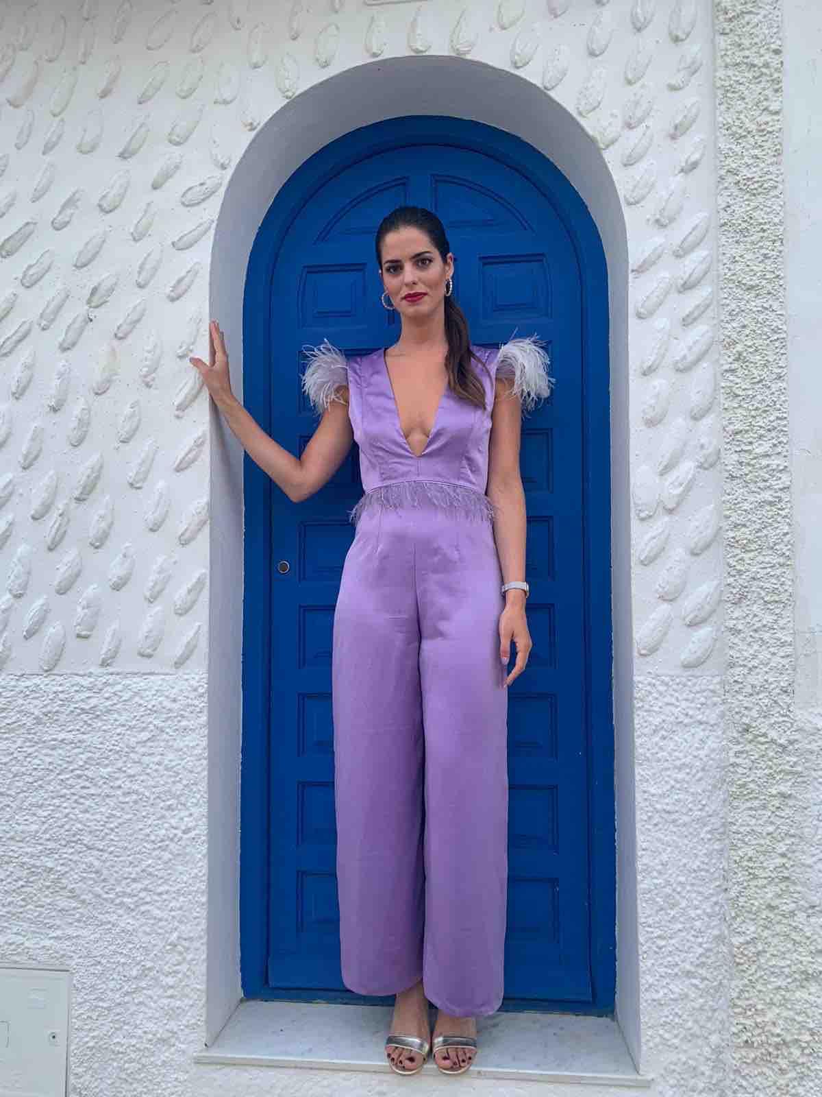 Mono invitada malva plumas Atelier particular — foto 1 de 6