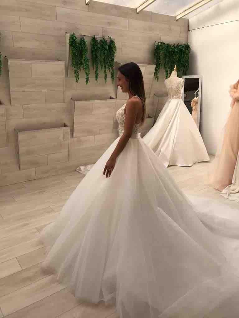 Vestido de novia,es un vestido tipo sirena y una falda por encima estilo princesa Atelier de bodas — foto 3 de 6