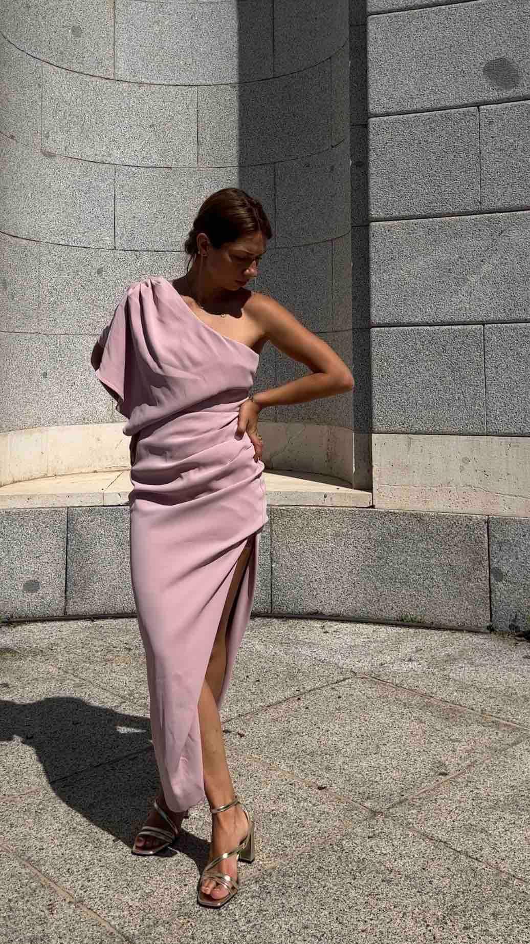 Vestido rosa empolvado Bruna — foto 1 de 6