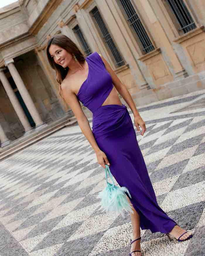 Vestido Invitada Lady Pipa + chal morado Lady Pipa — foto 2 de 4