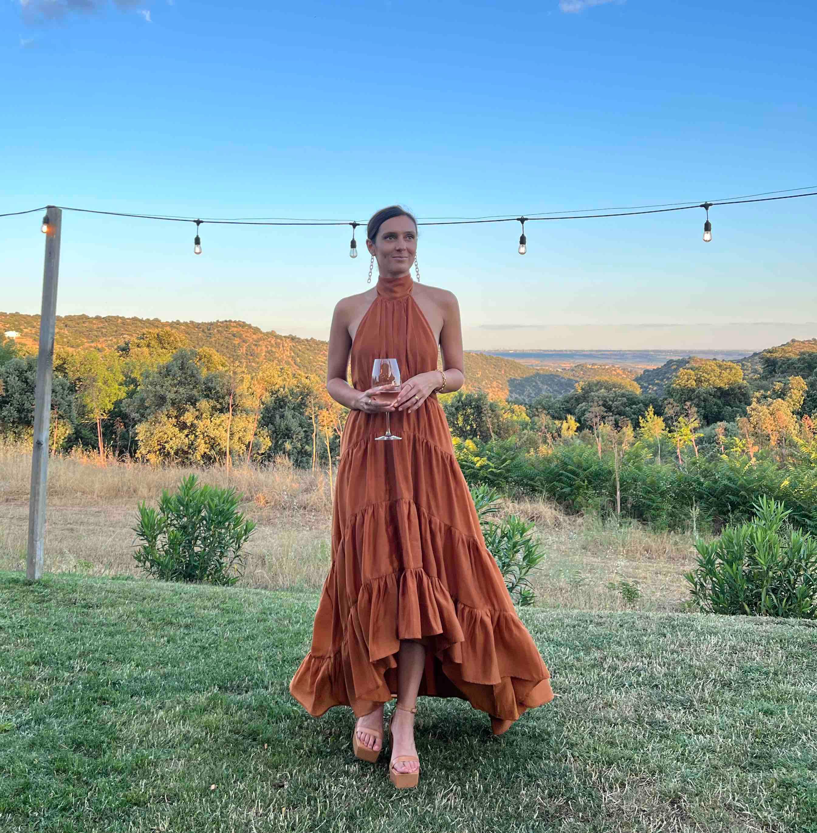 Vestido invitada color teja de ASOS — foto 1 de 3
