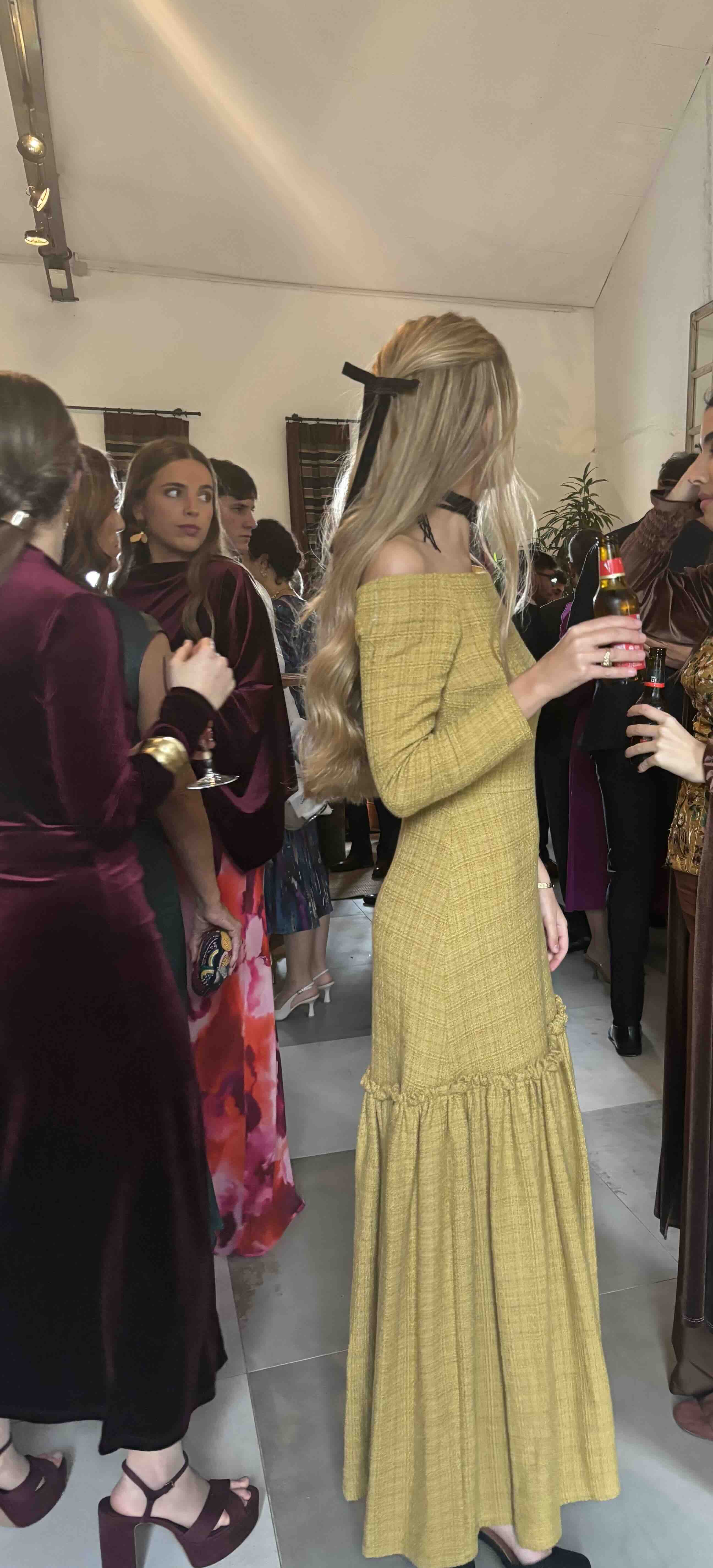 Vestido amarillo Coosy. Puesto una vez — foto 2 de 3