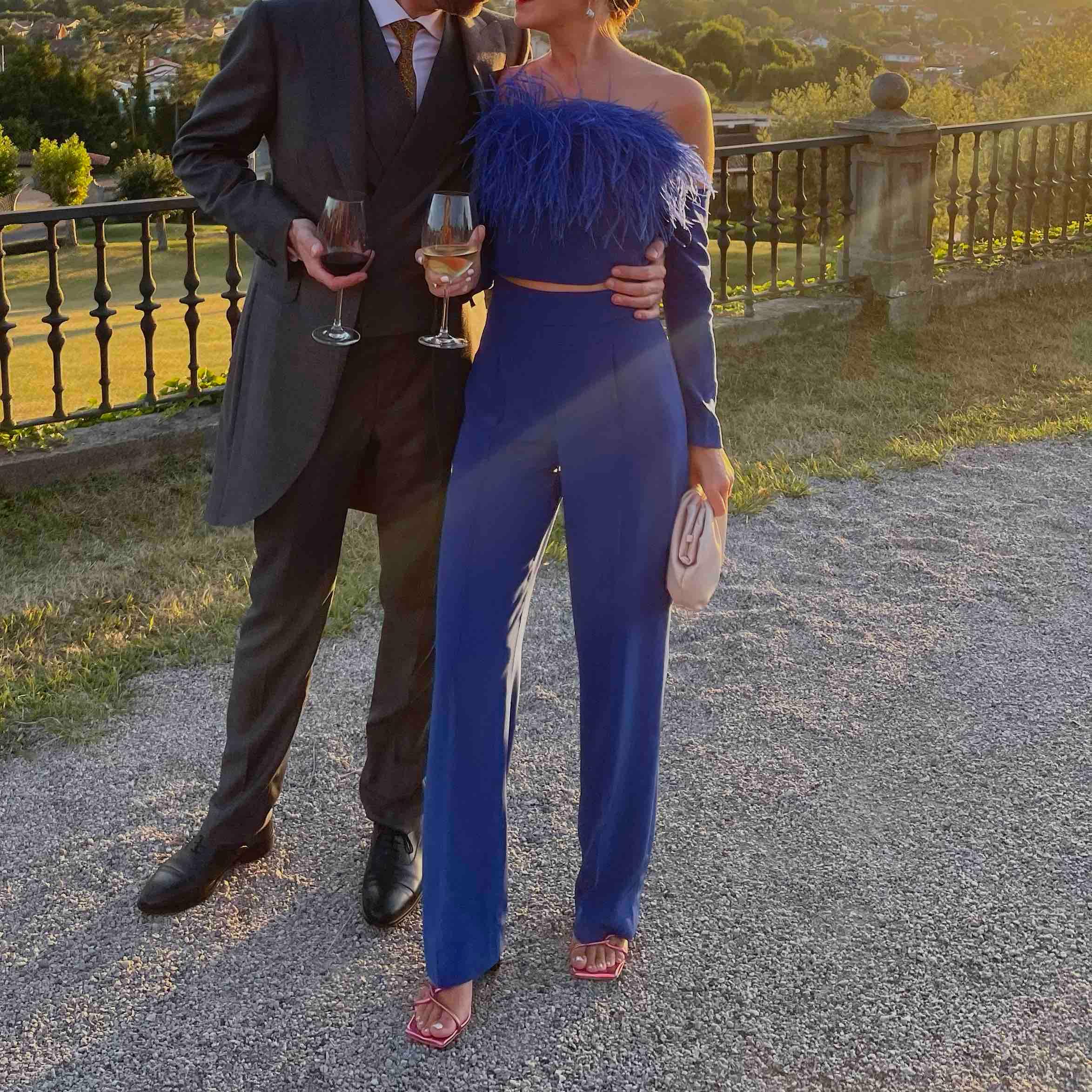 Conjunto pantalón y top Atelier particular — foto 1 de 3