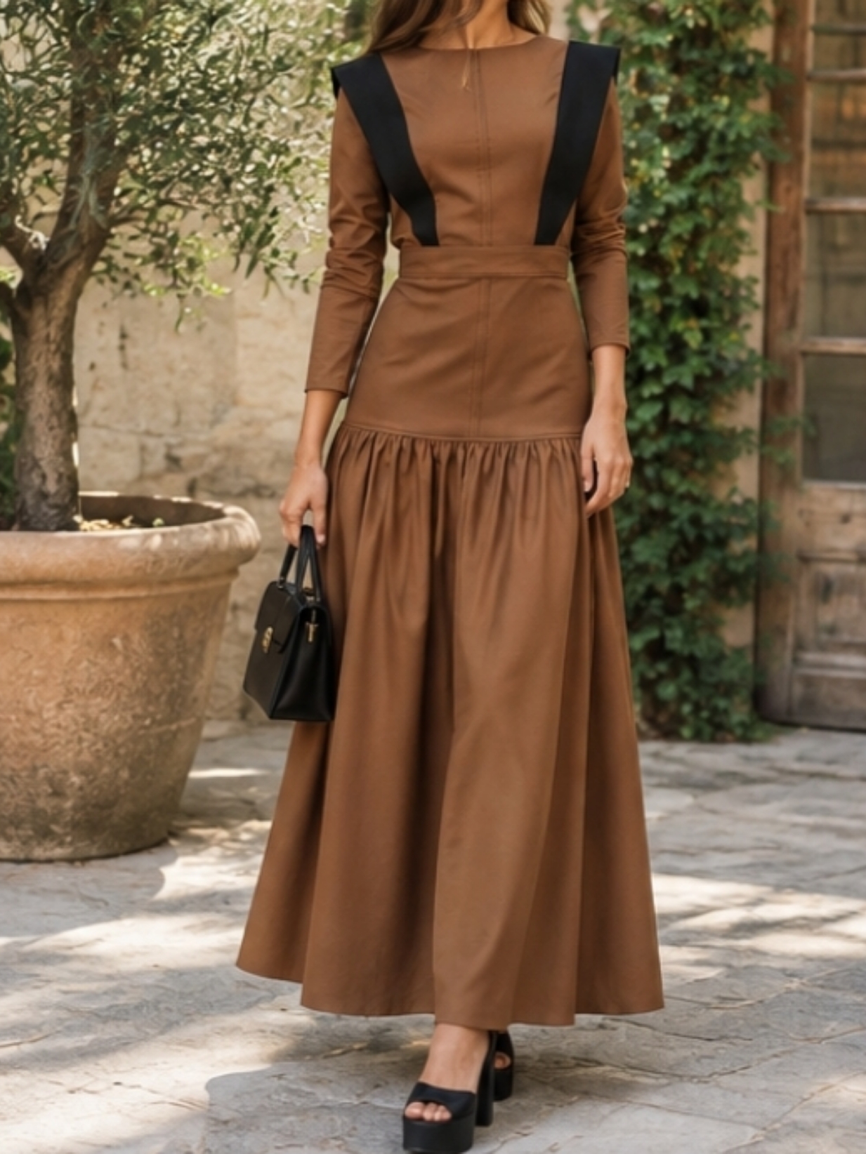conjunto top y falda Mattui Collection — foto 1 de 6