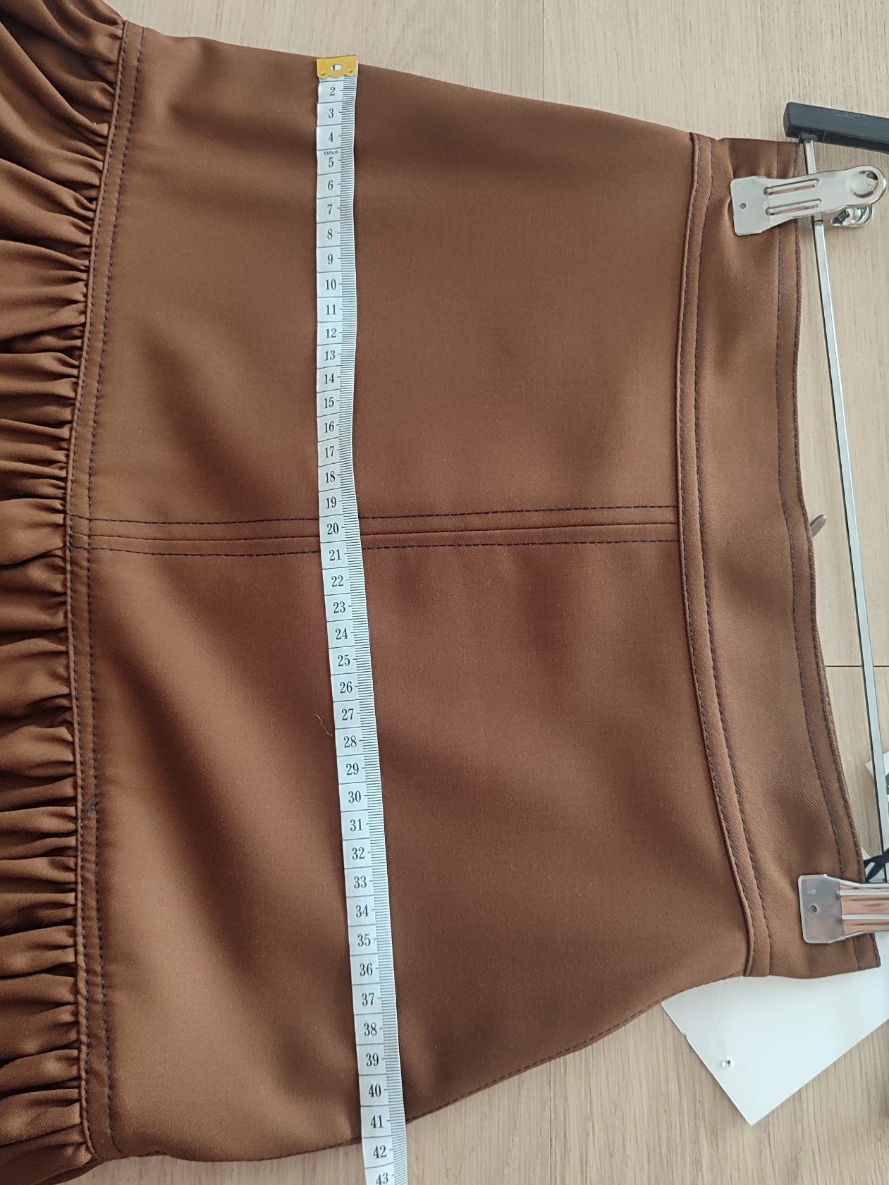 conjunto top y falda Mattui Collection — foto 4 de 6