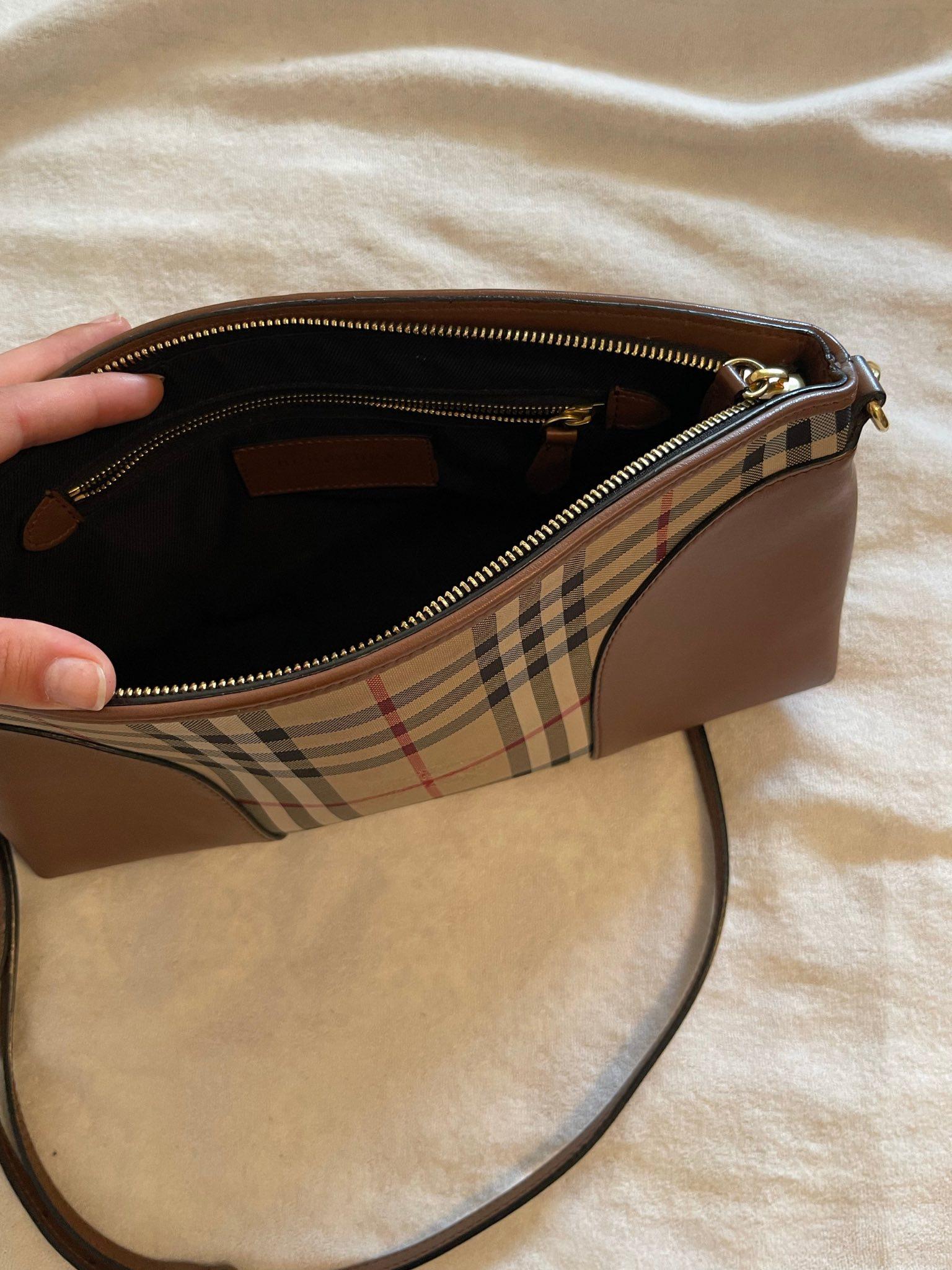 Bolso Burberry — foto 4 de 4