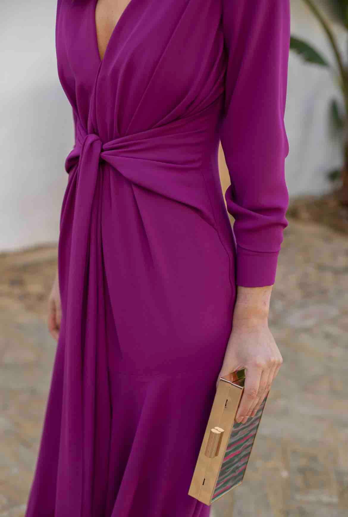 Vestido de boda color buganvilla Cardié — foto 3 de 4