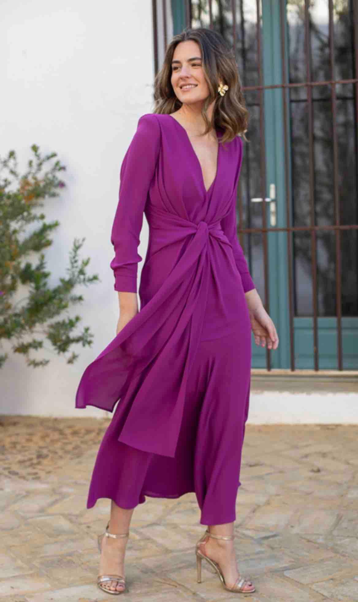 Vestido de boda color buganvilla Cardié — foto 1 de 4