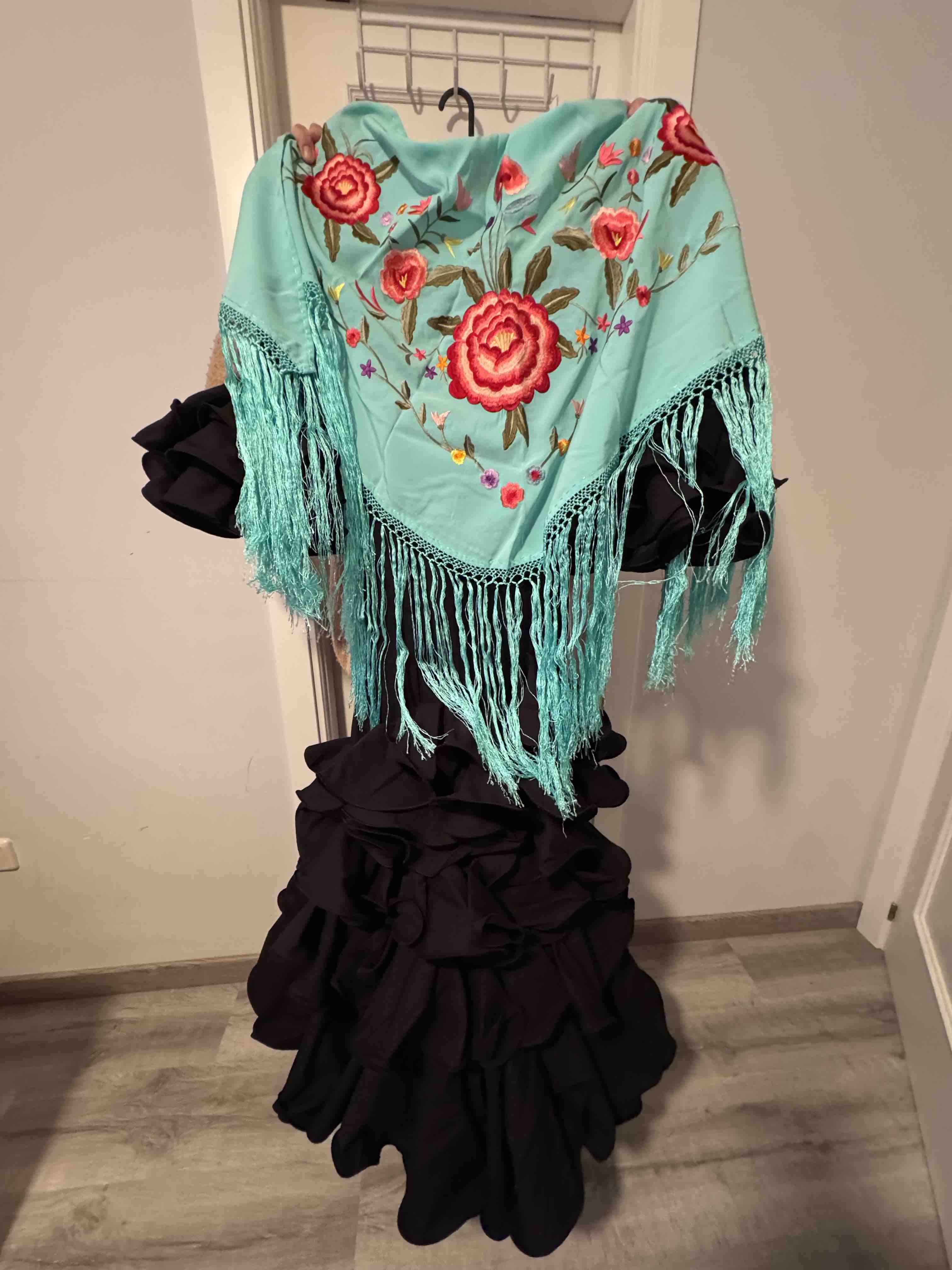 Traje sevillana — foto 4 de 6