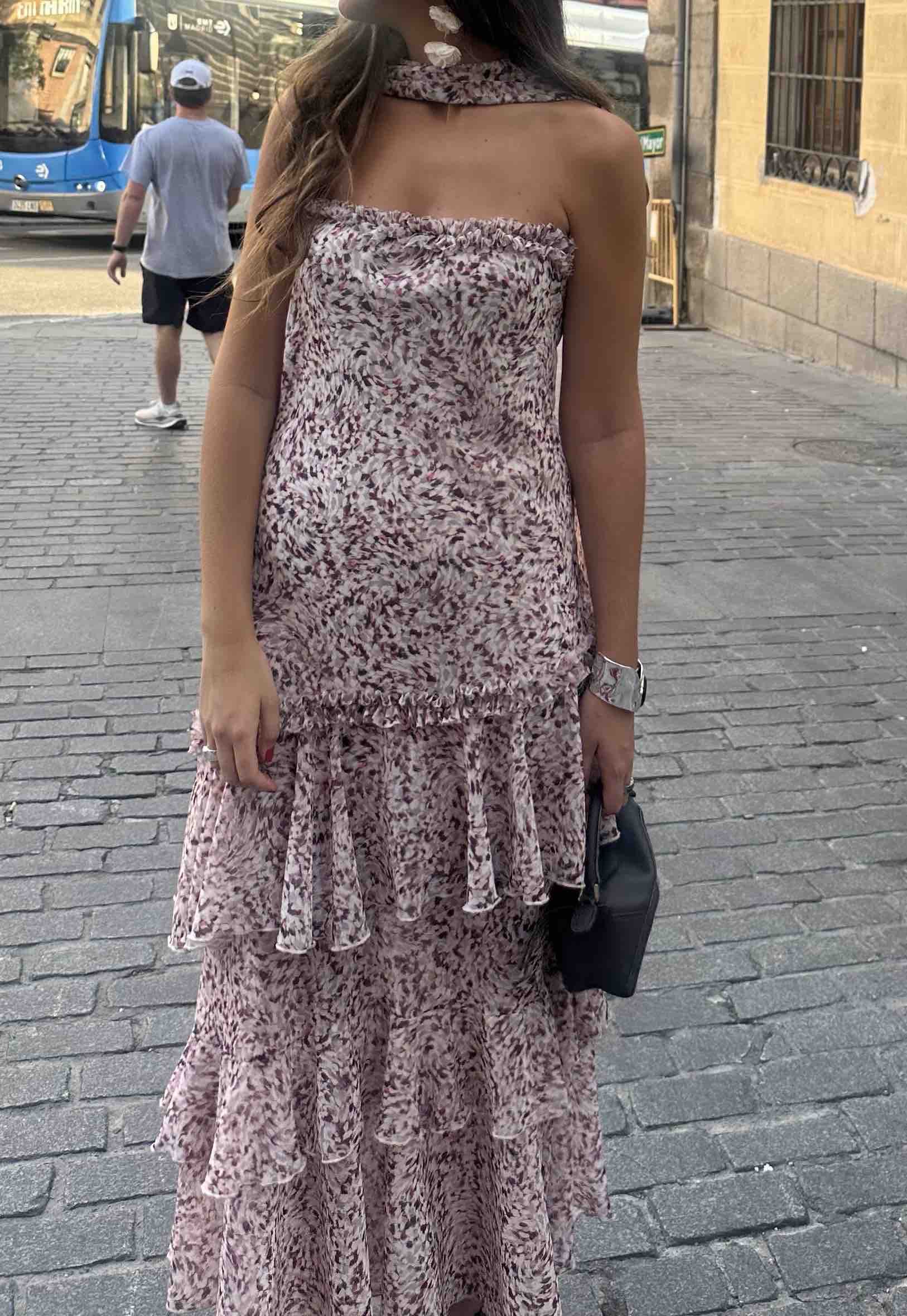 Vestido invitado boda de Bicolo estampado floral Bicolo Brand — foto 3 de 4