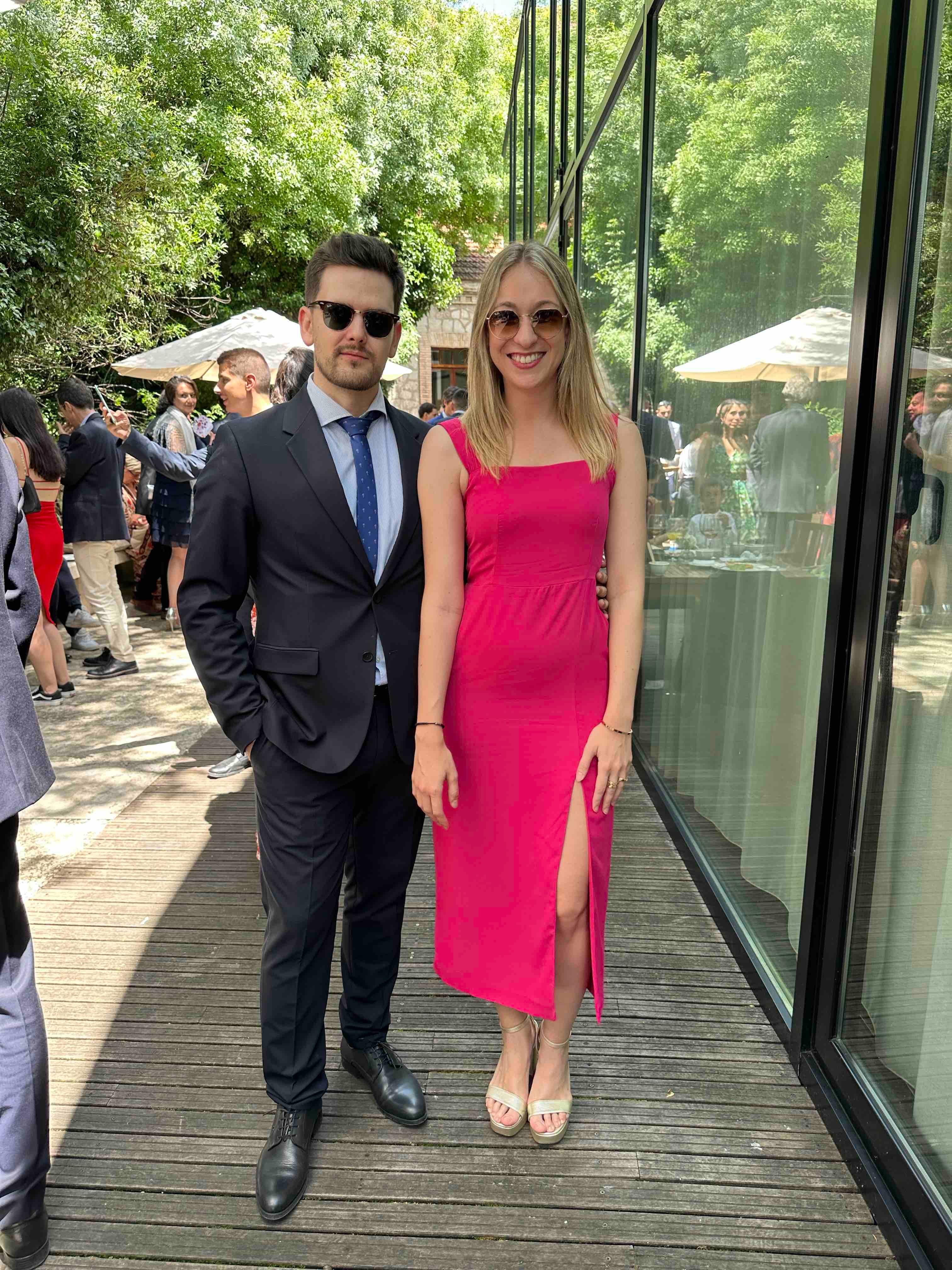 Vestido fucsia The Are — foto 1 de 2
