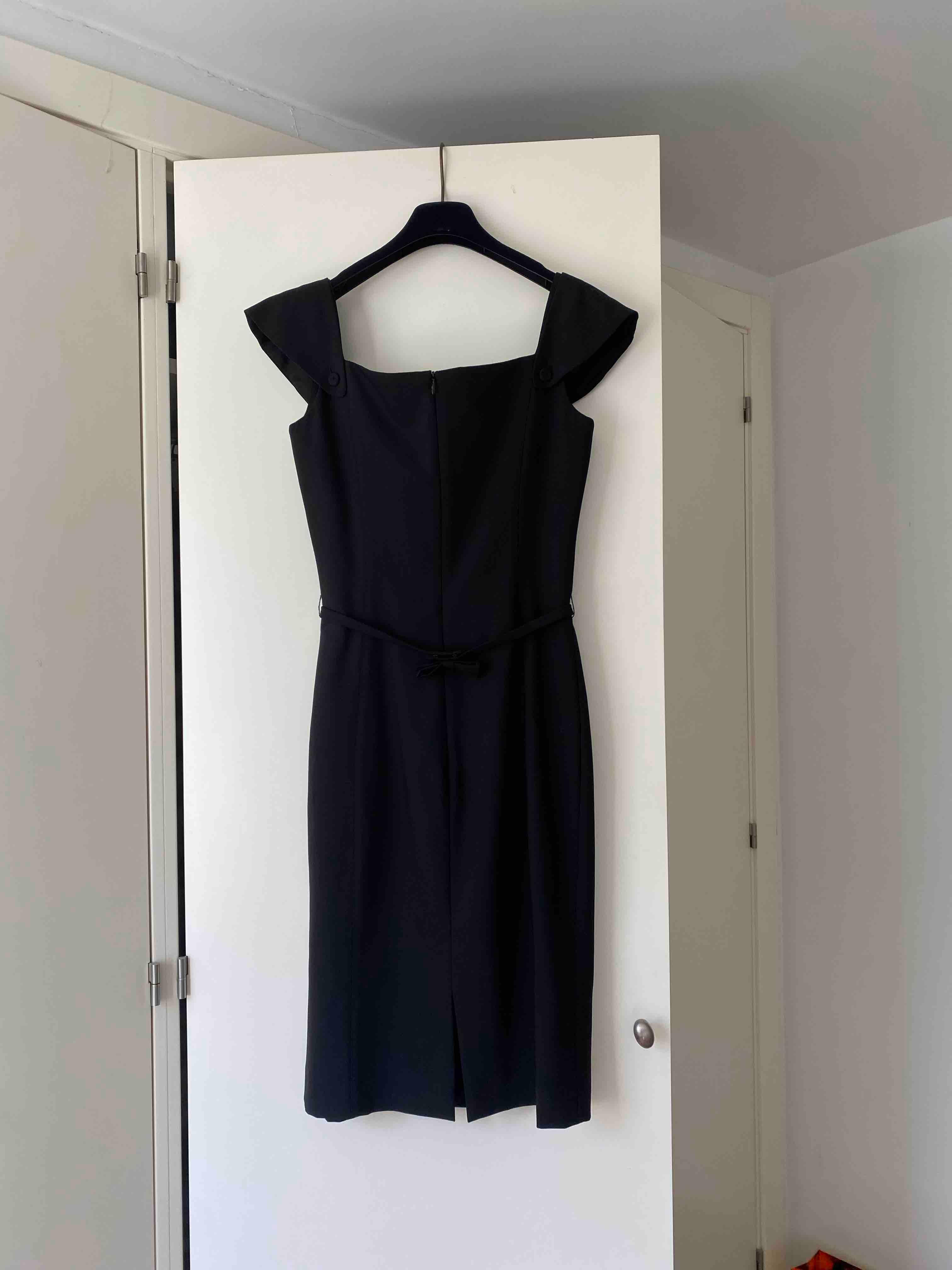 Vestino formal y chaqueta Tara Jarmon — foto 3 de 6