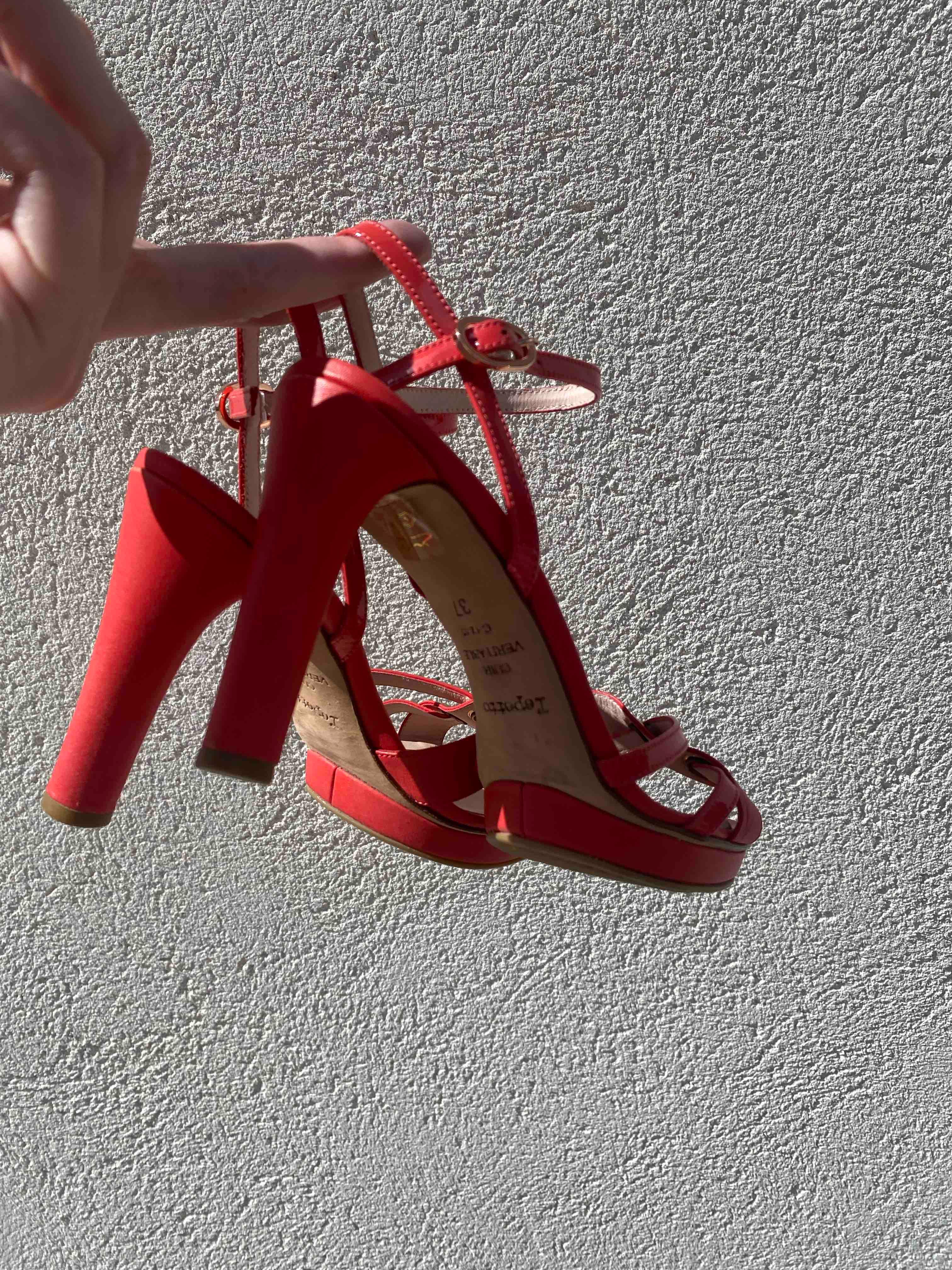 Tacones Coral Repetto — foto 3 de 4