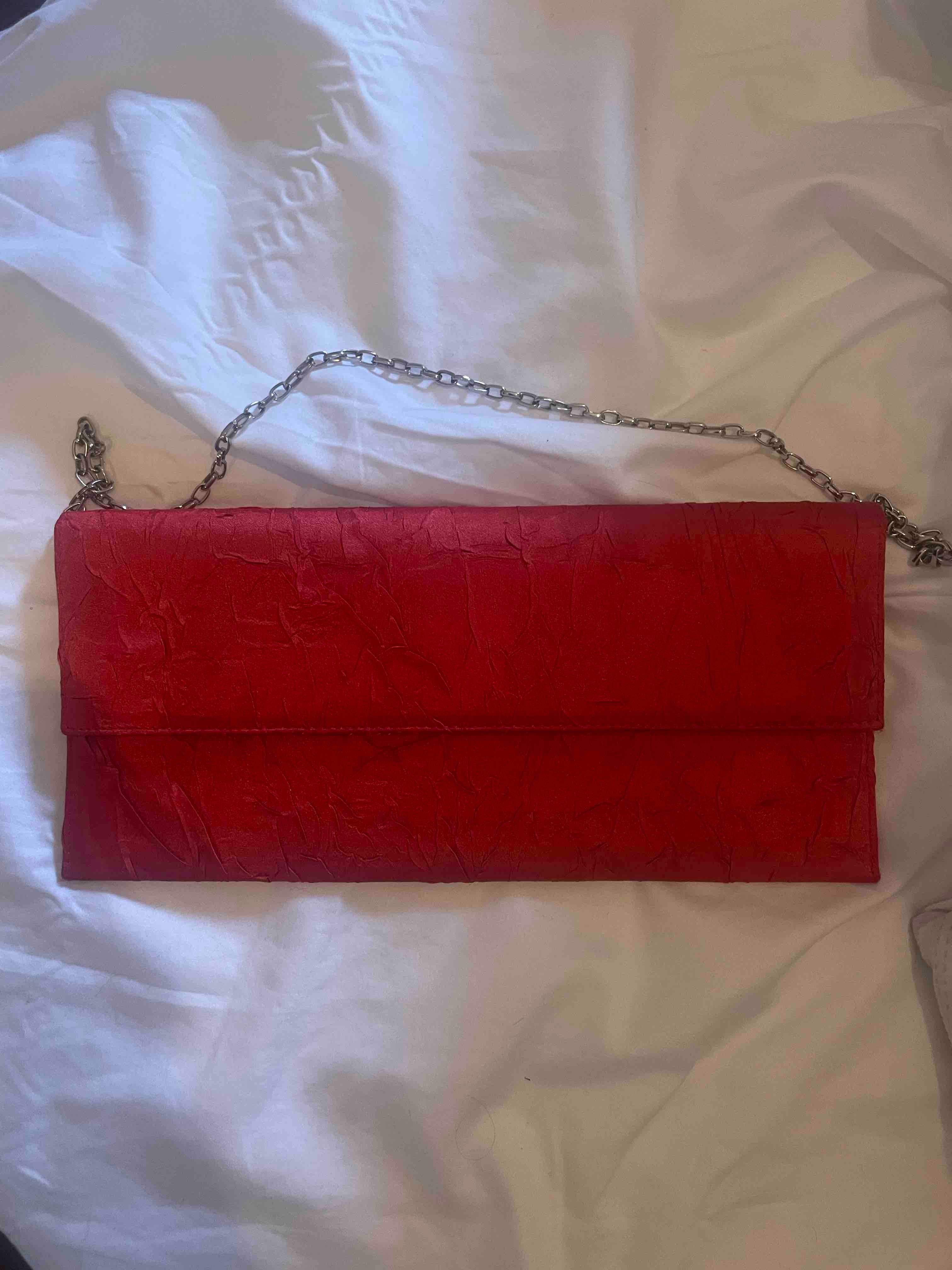 Bolso rojo seda salvaje Jaime Mascaró — foto 1 de 2