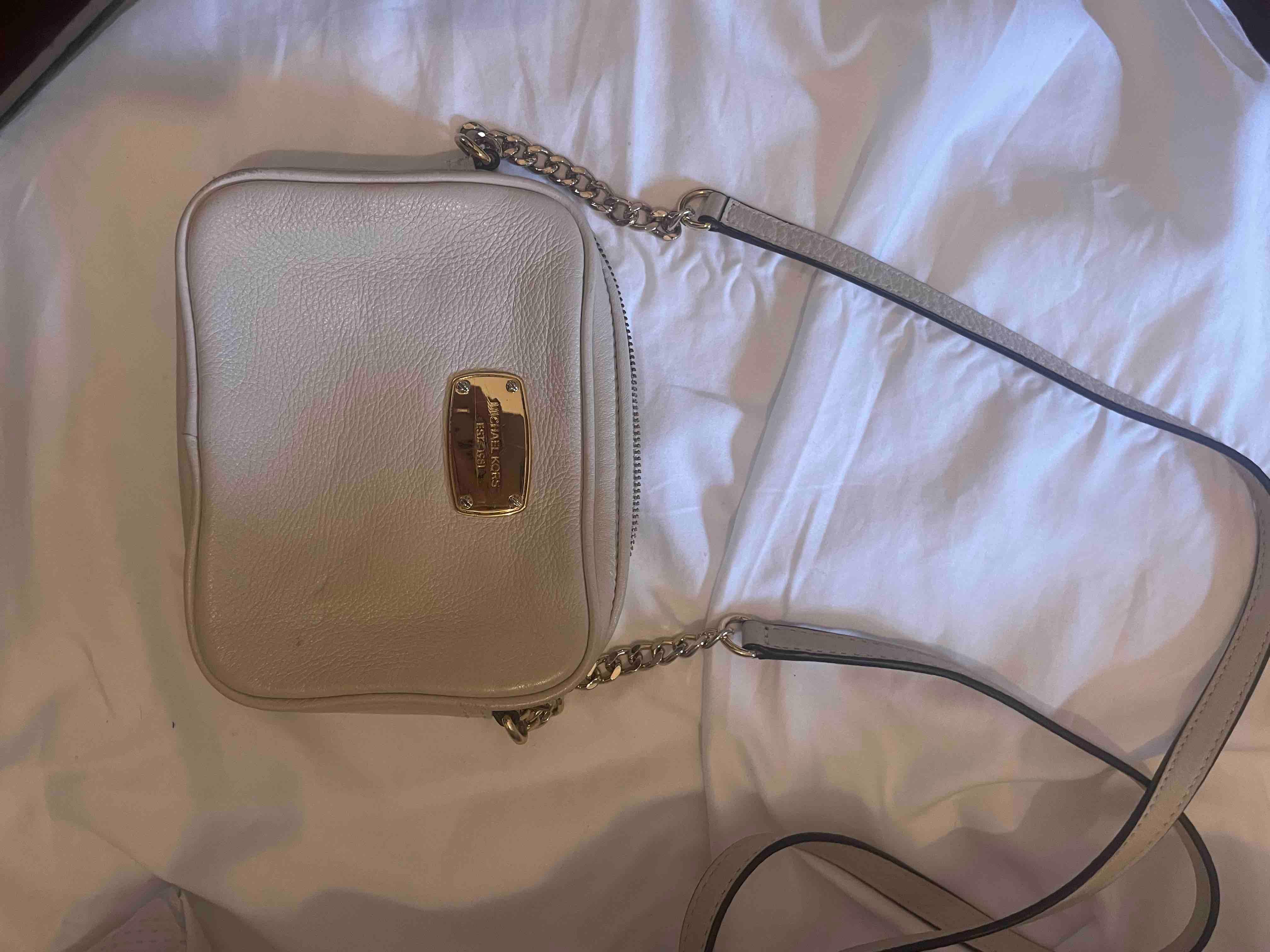 Bolso beige michael kors — foto 1 de 2