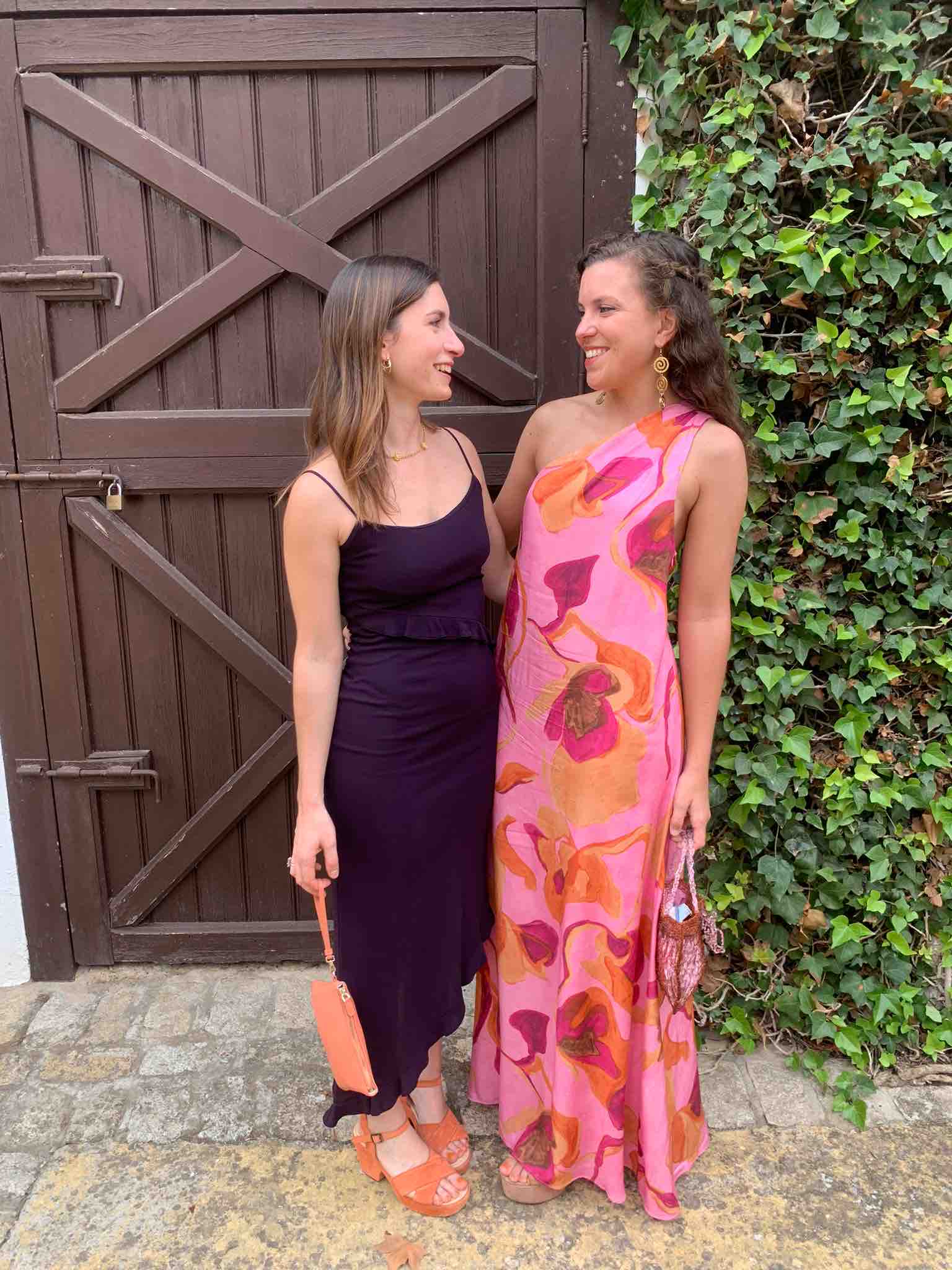Vestido de boda Massimo dutti rosa con flores de tirantes, espalda abierta — foto 4 de 6