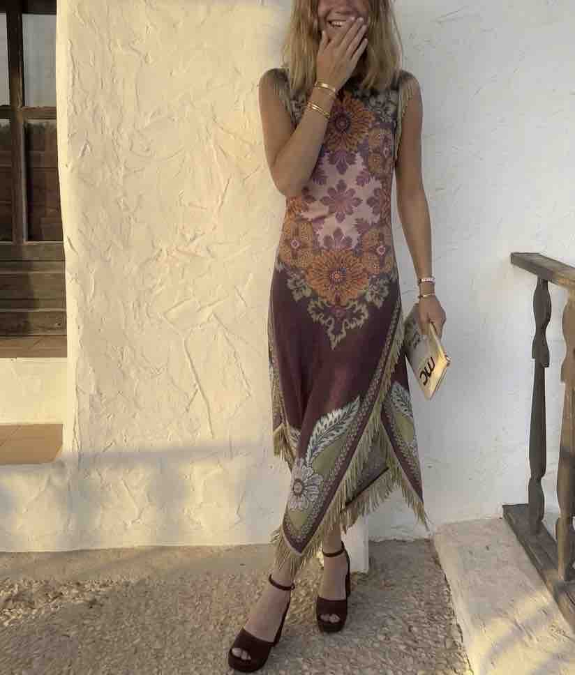 Vestido asimétrico flecos Alaïa — foto 1 de 3